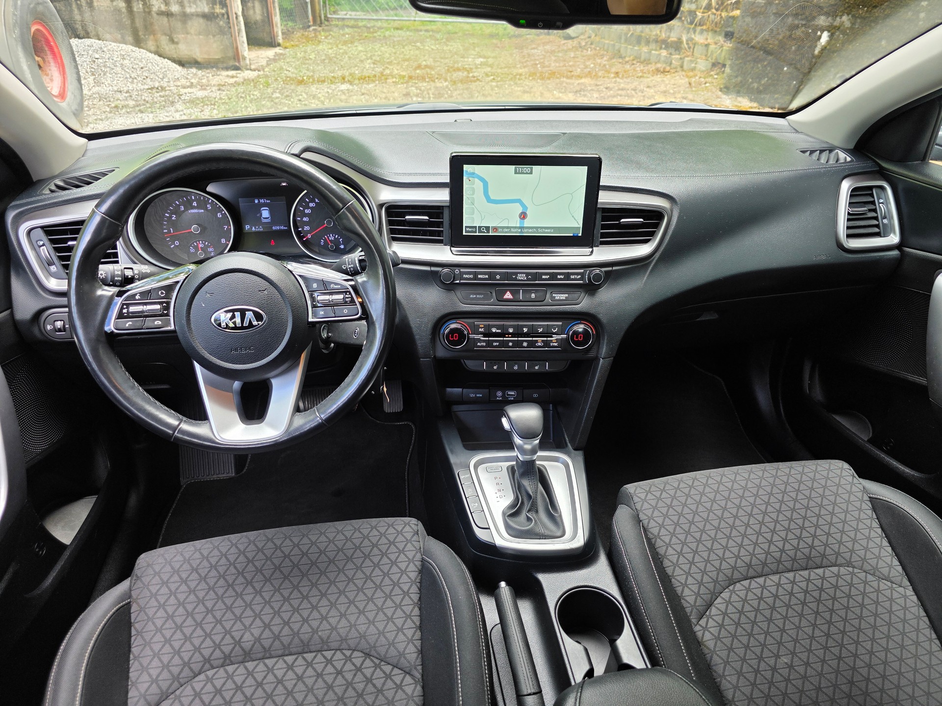 KIA Ceed 1.4 T-GDi Style DCT-image-20