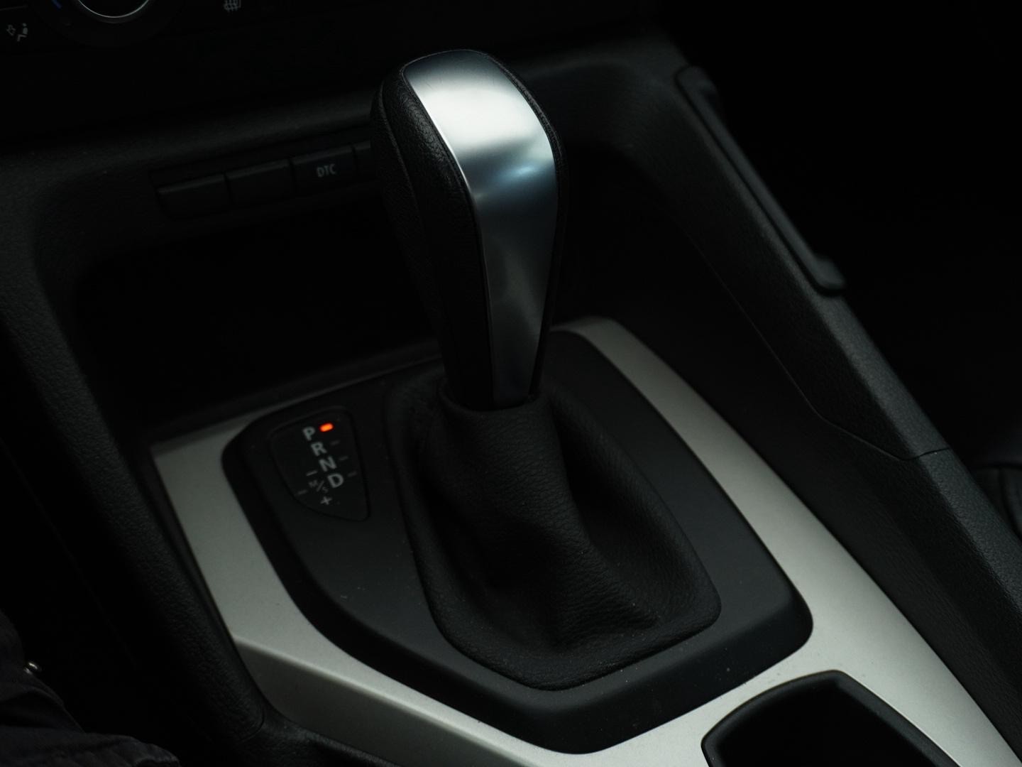 BMW X1 xDrive 25i Steptronic-image-8