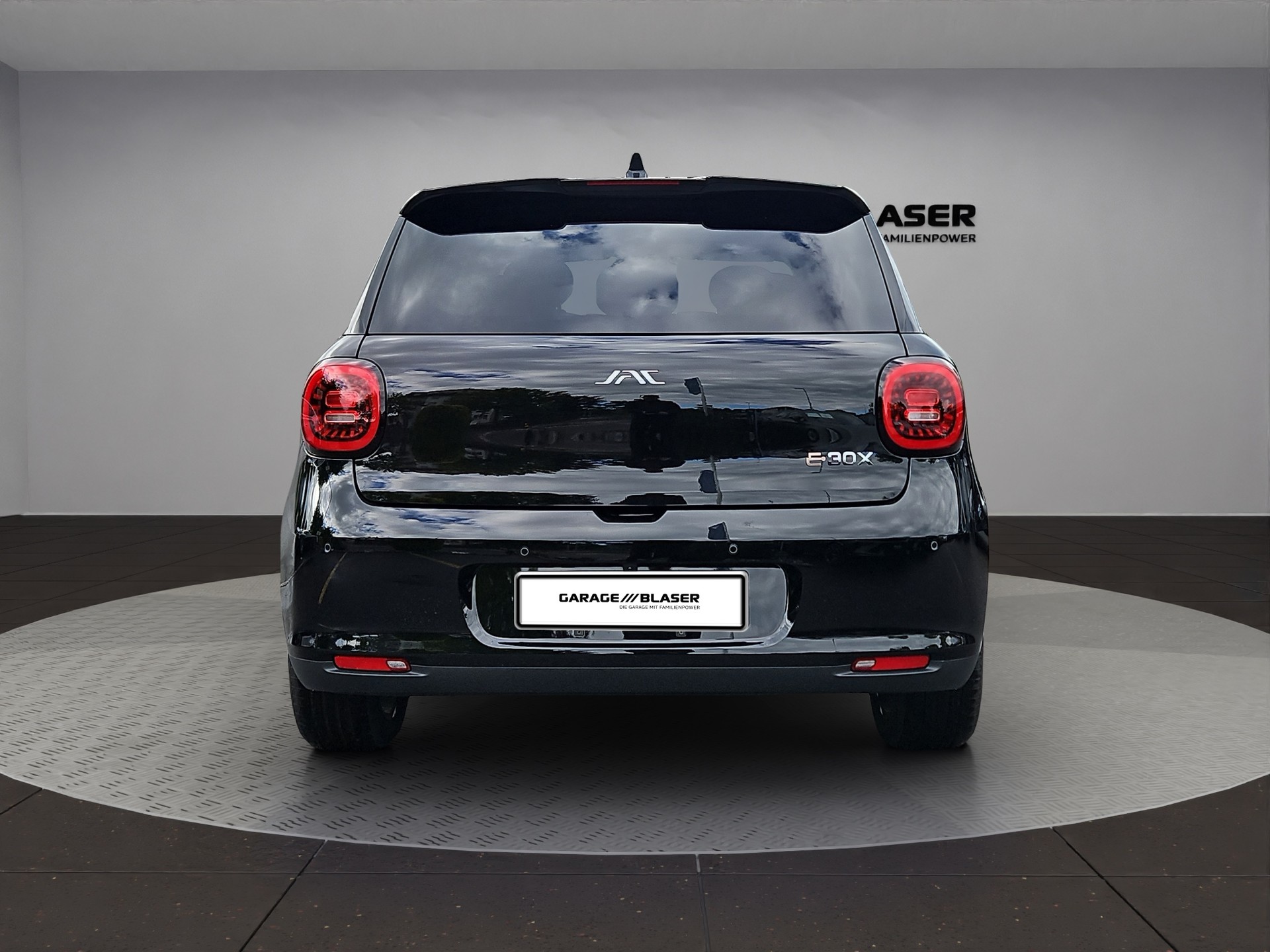 JAC E30X 51 kWh-showroom-element-3