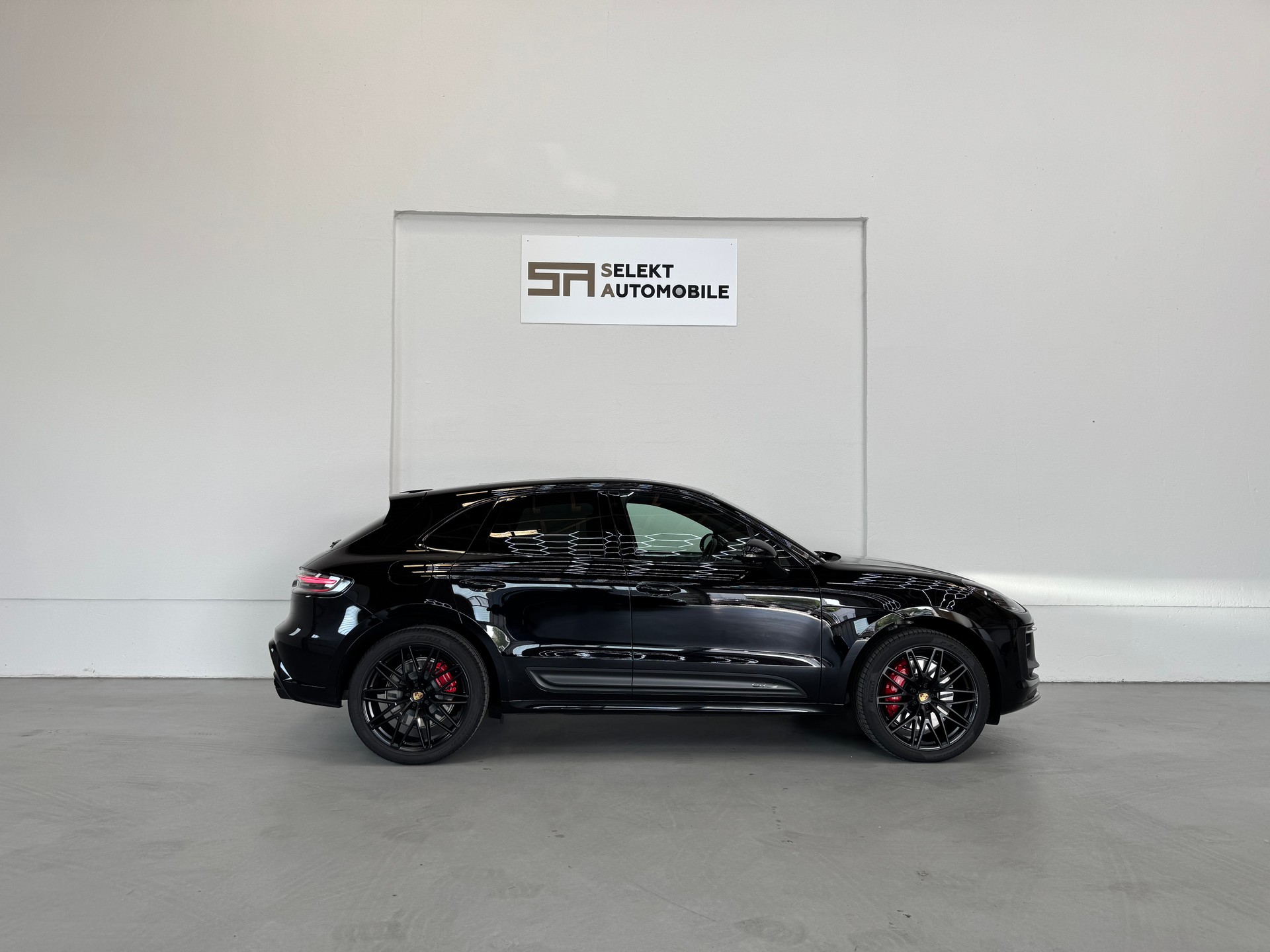 PORSCHE Macan GTS PDK | Facelift | Porsche Approved-image-6