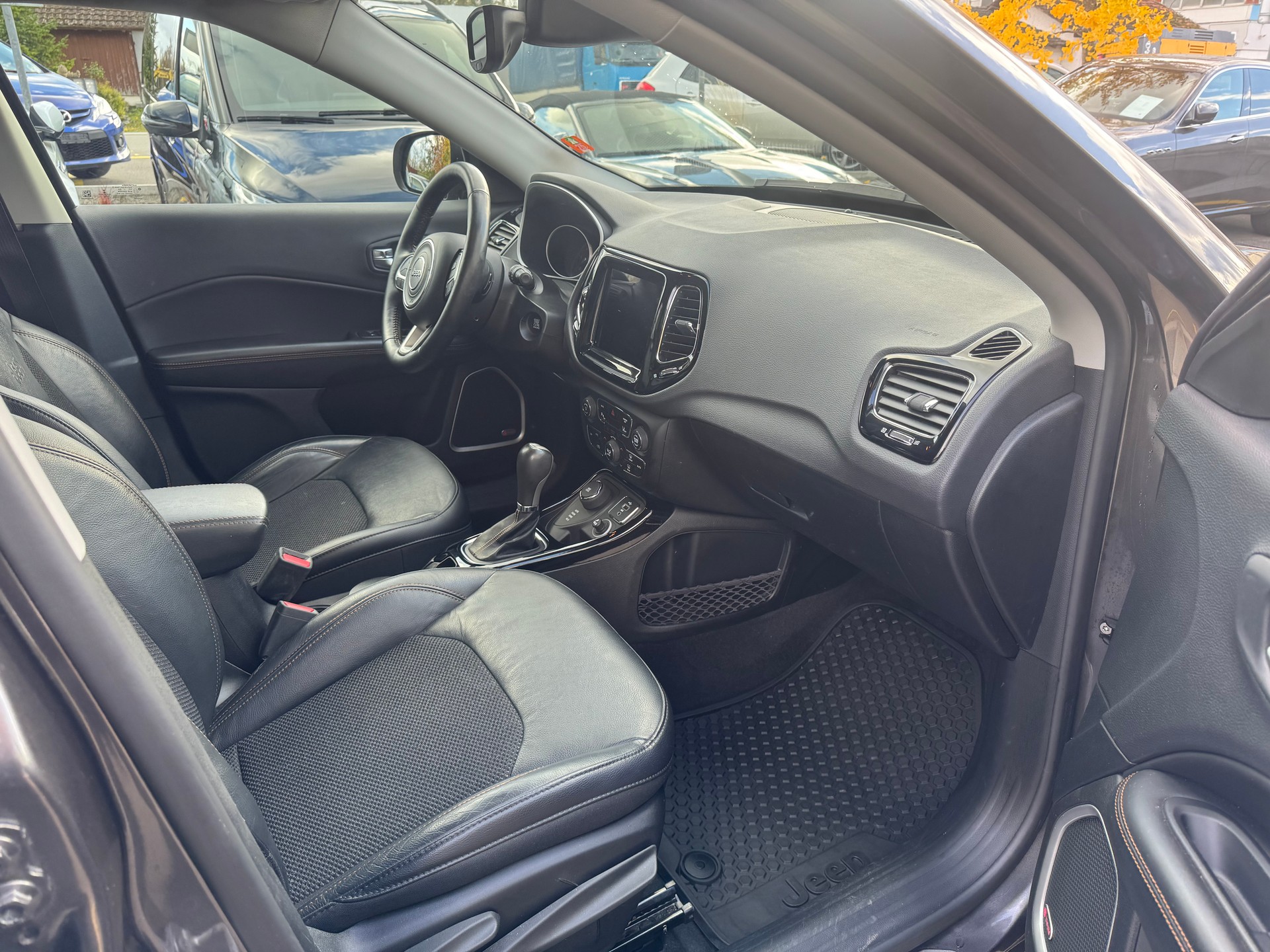JEEP Compass 2.0CRD Limited AWD 9ATX-image-8