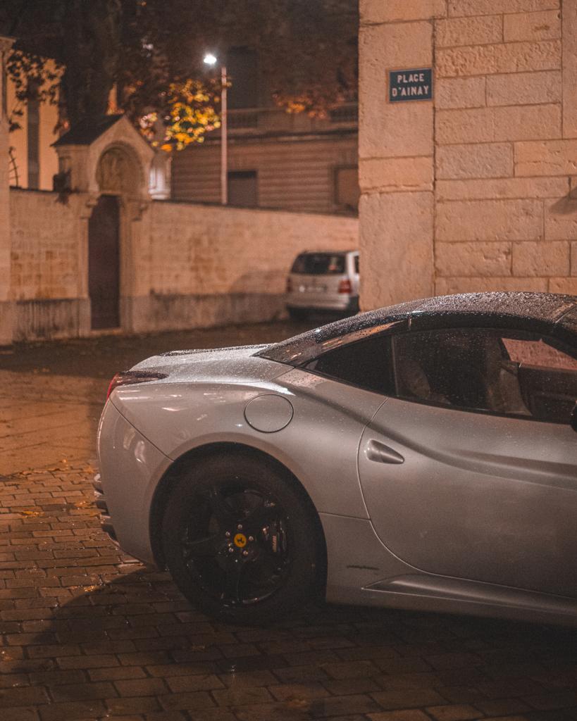 FERRARI 4.3-image-13