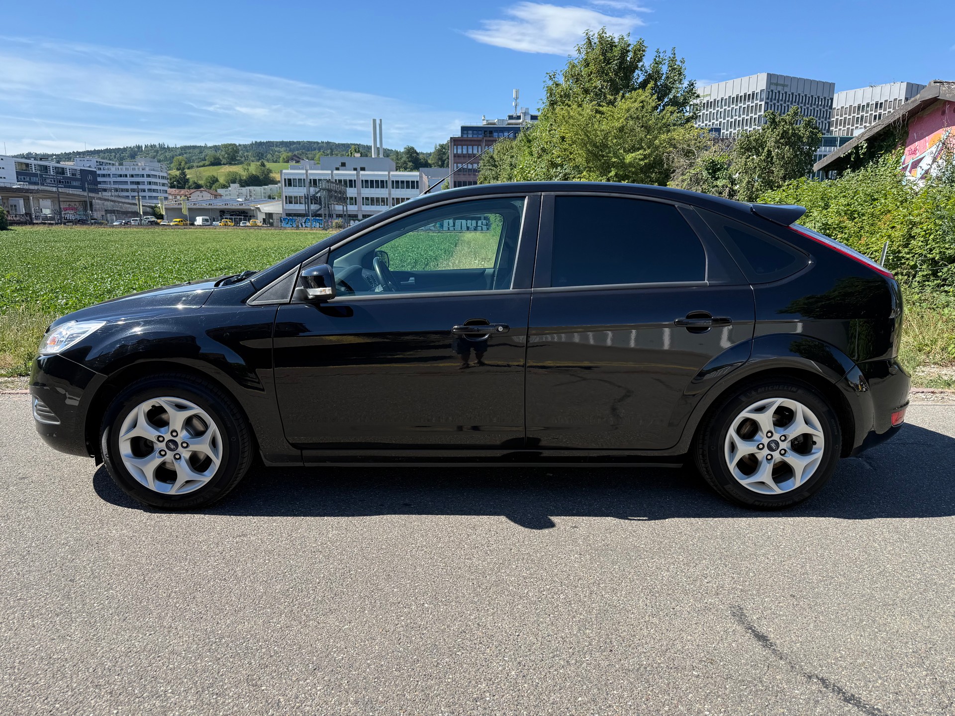 FORD Focus 1.6i VCT Carving-image-7
