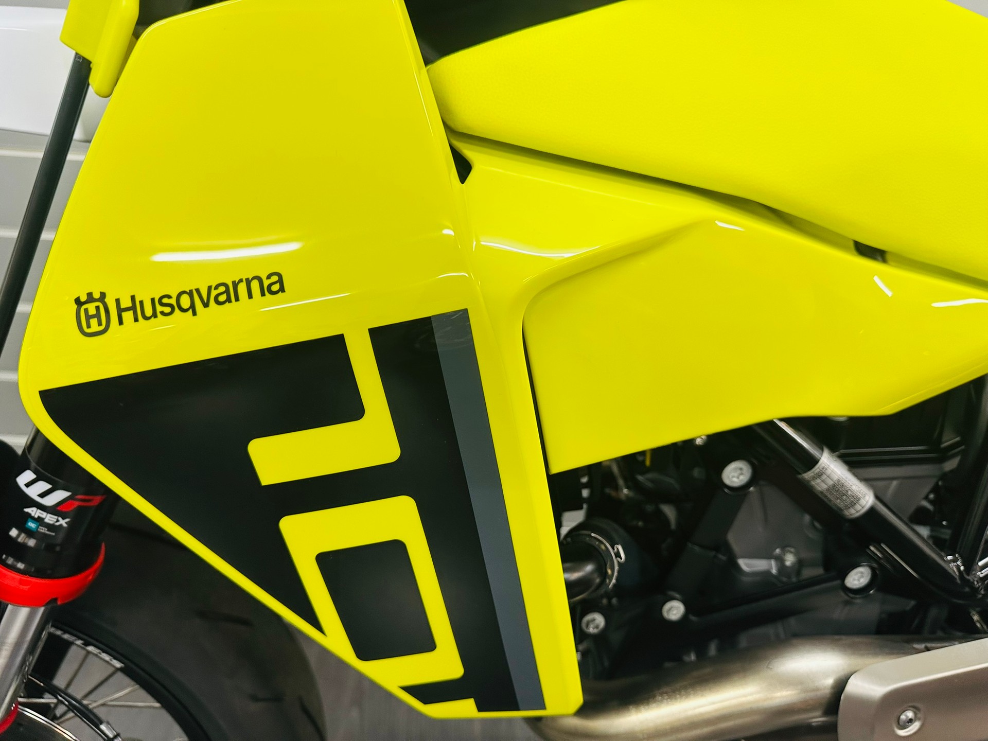 HUSQVARNA 701 Supermoto (35kW)-image-1