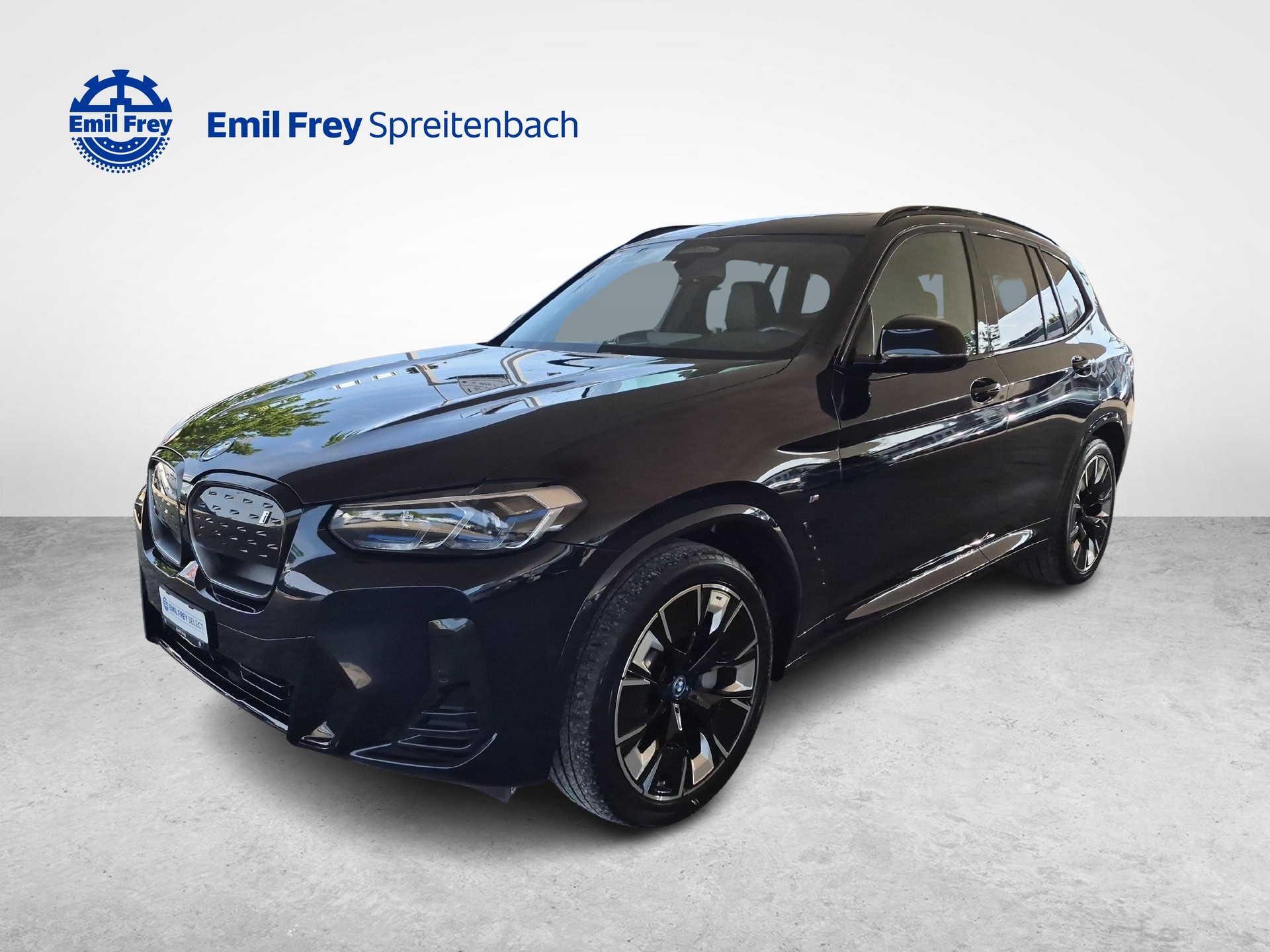 BMW iX3 E-Motor / ab 3,99% Leasing bei Abschluss einer Protect Autoversicherung