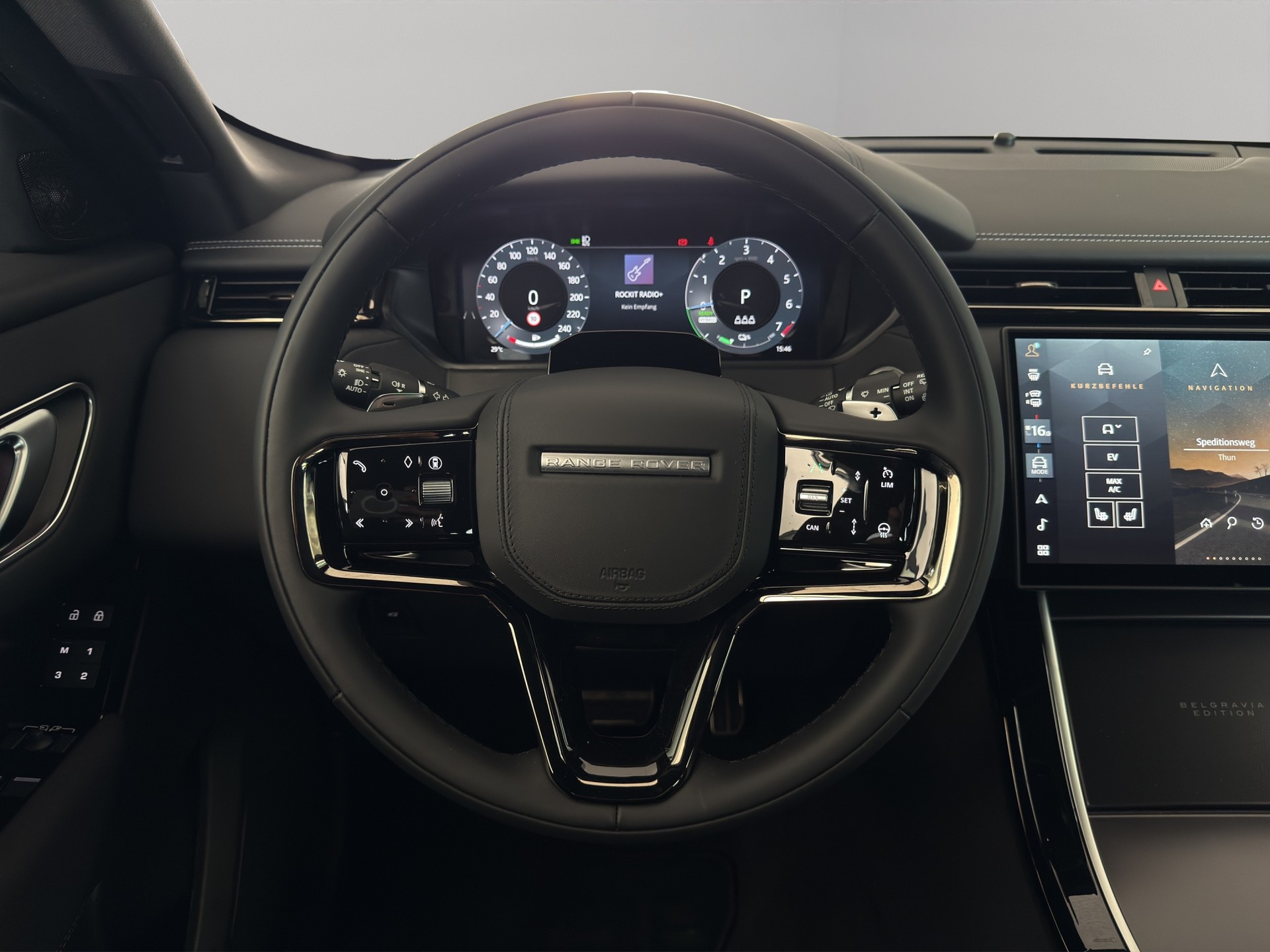 LAND ROVER Range Rover Velar 2.0 P400e Belgravia Edition-image-5