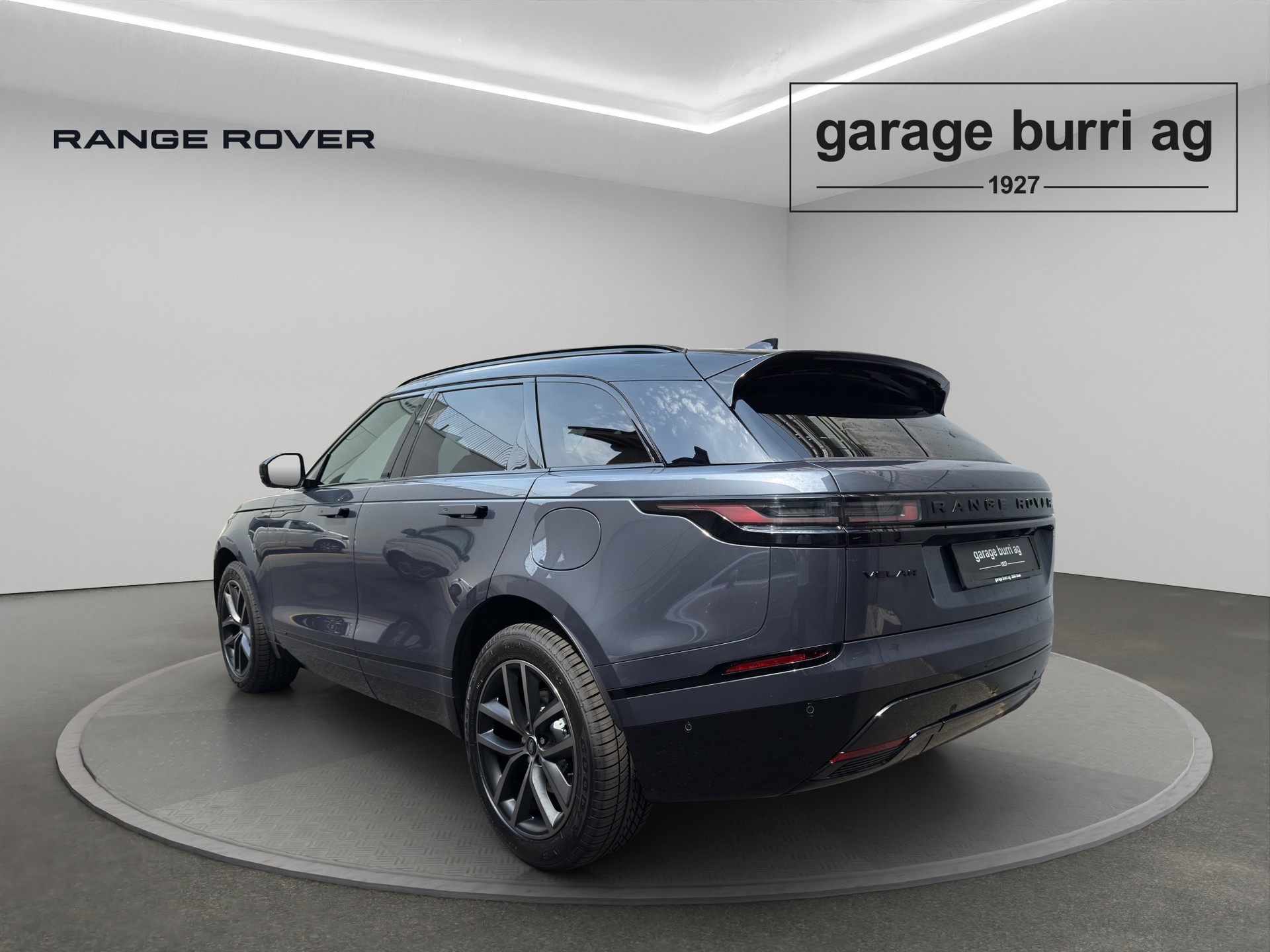LAND ROVER Range Rover Velar 2.0 P400e Belgravia Edition-showroom-element-1
