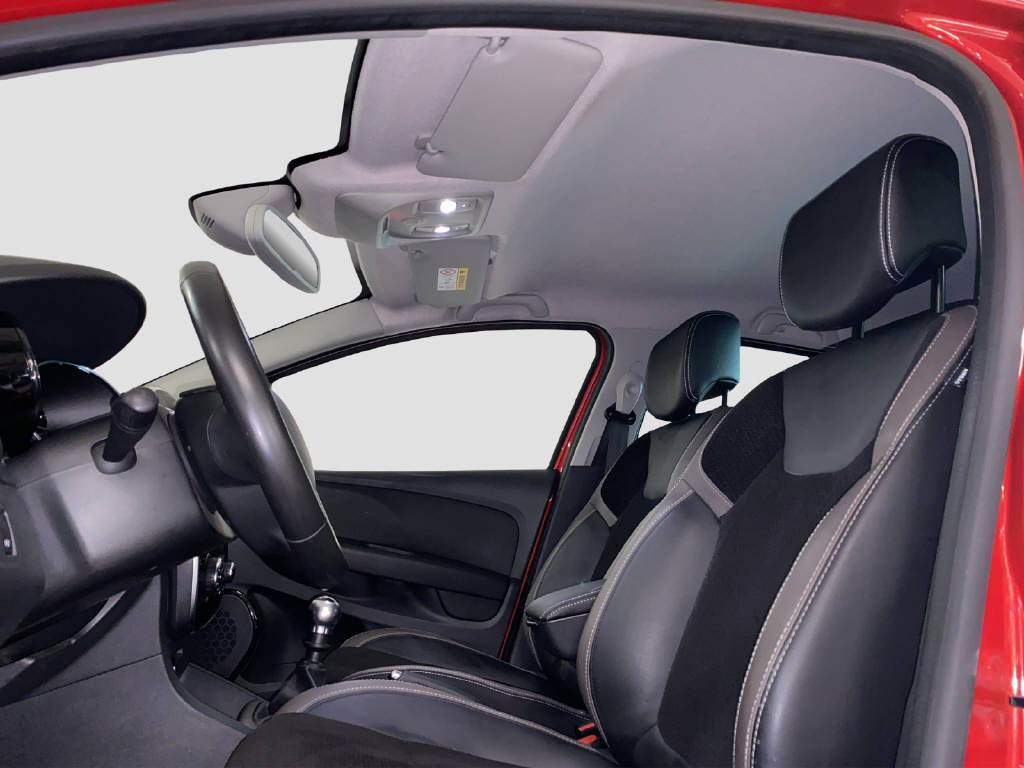 RENAULT Clio 1.2 TCe 120 PS Swiss Edition S/S-image-6