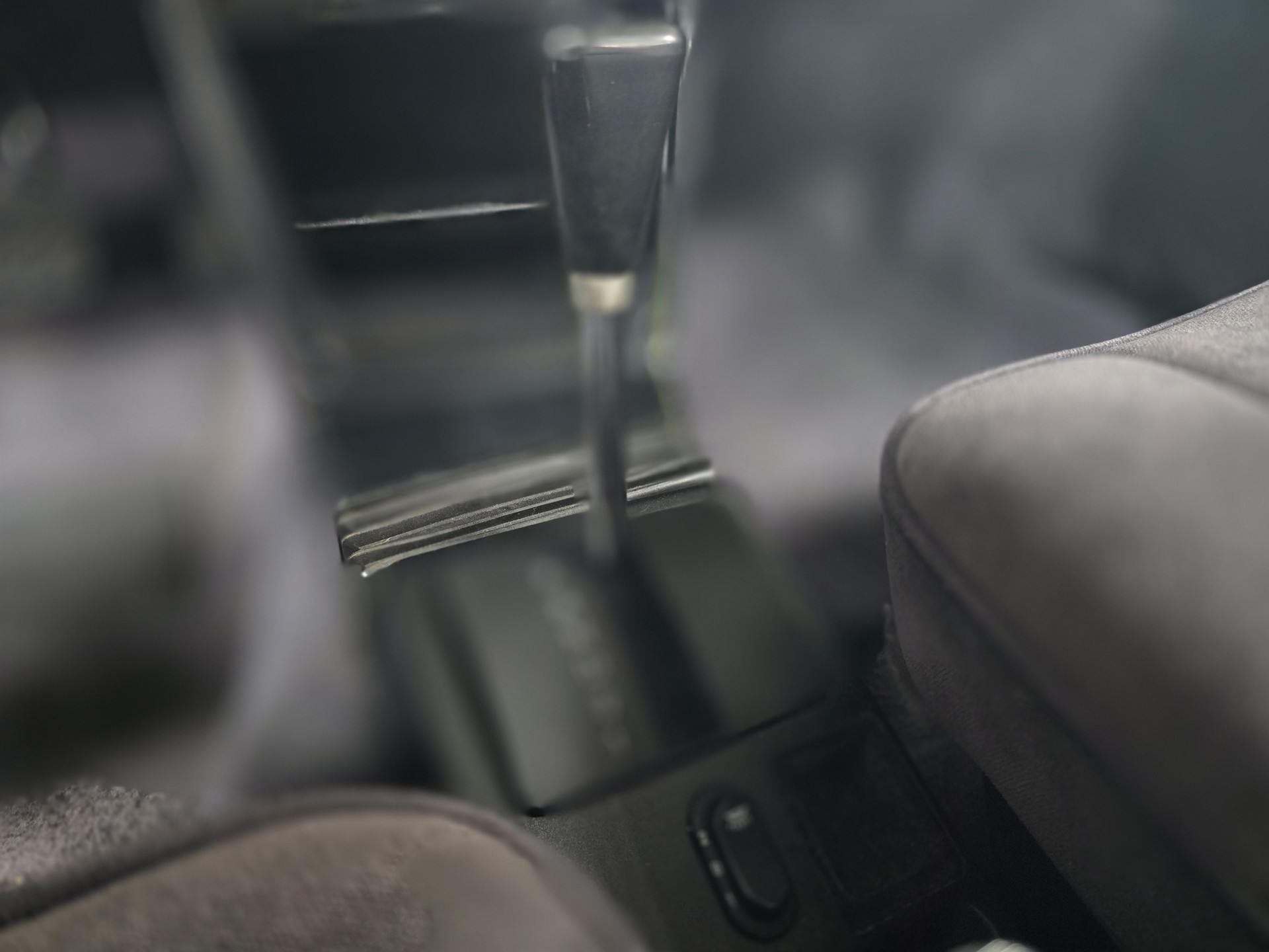 SAAB 900 2.0 turbo 16-image-19