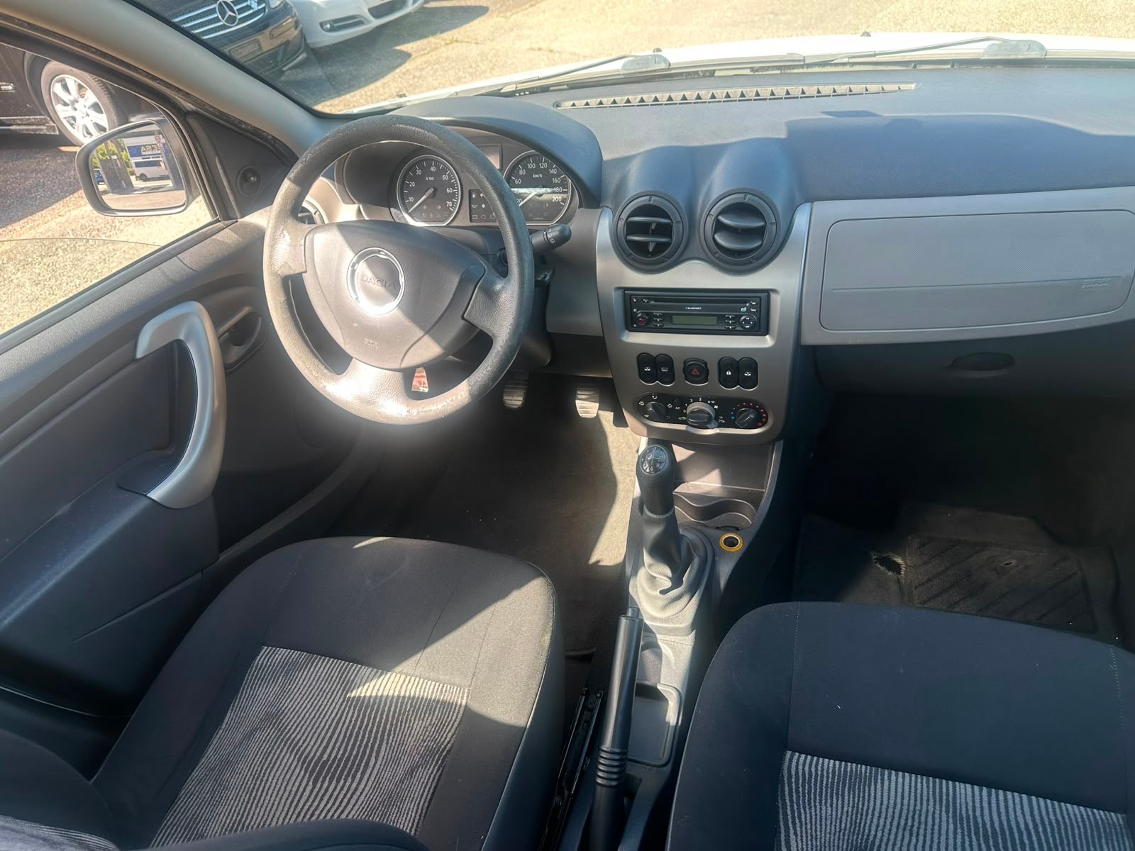DACIA Sandero 1.2 Ambiance-image-7
