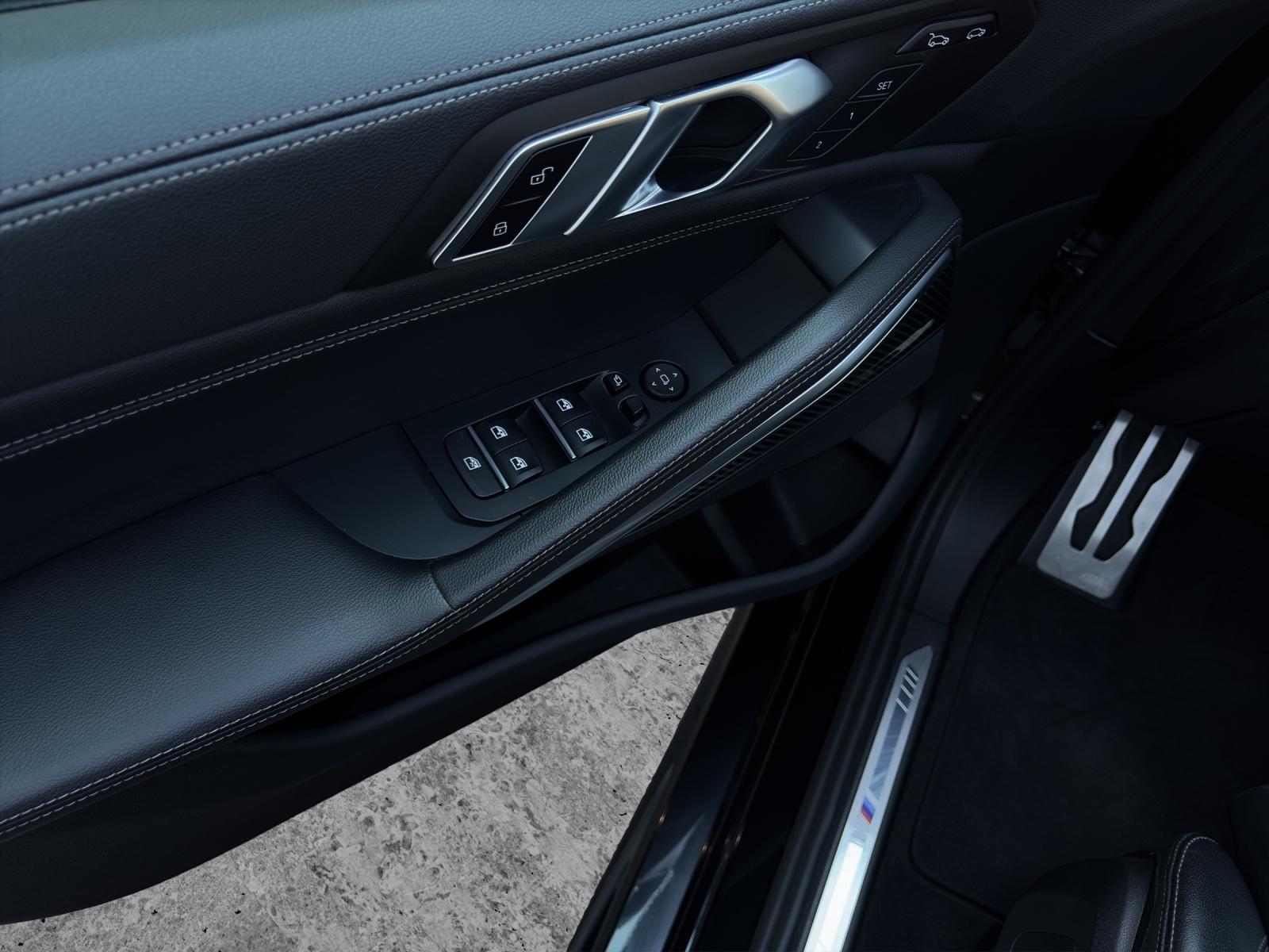BMW X6 xDrive40d-image-12