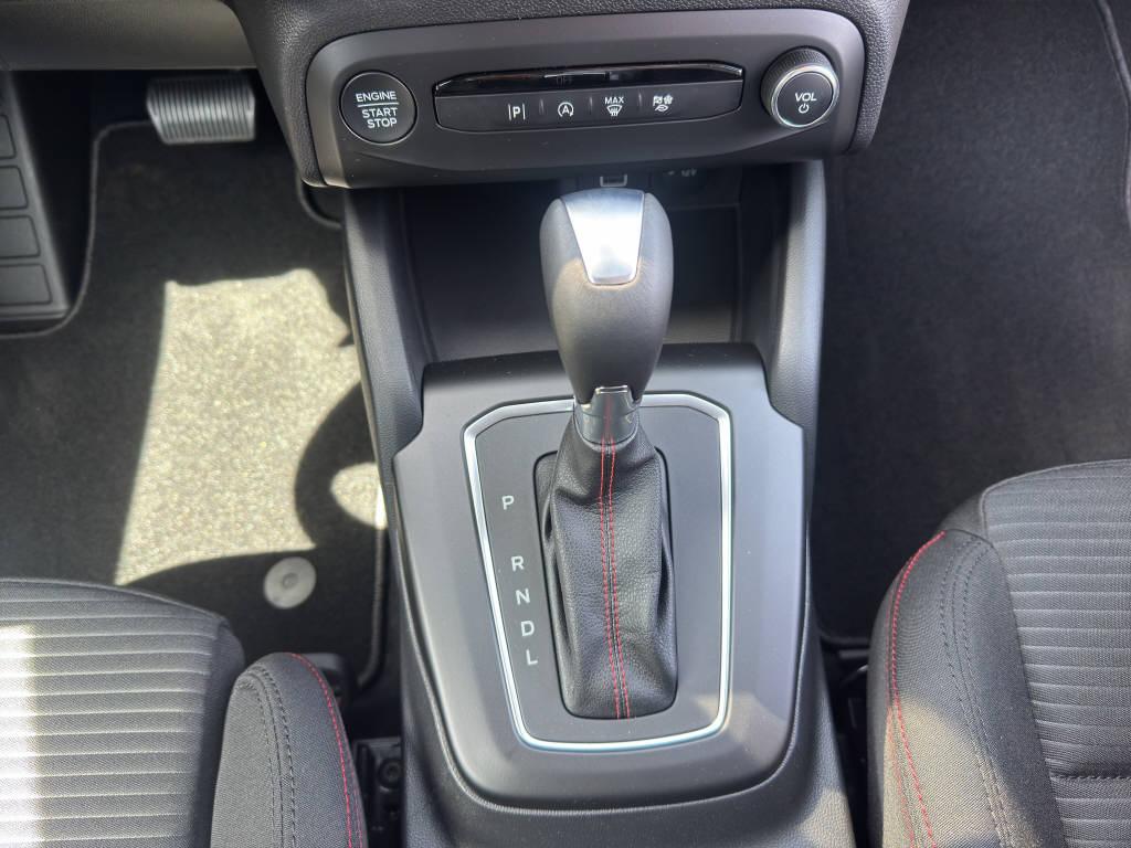 FORD Focus Station Wagon 1.0i EcoB Hybrid 155 ST-Line-image-15