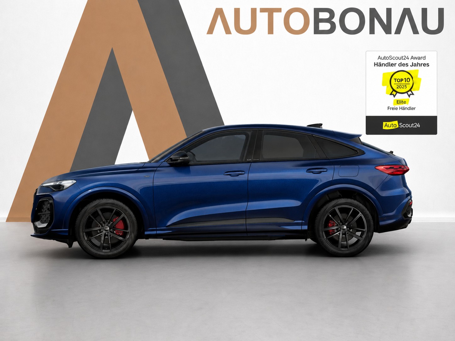 AUDI Q5 Sportbback e-hybrid quattro S line Tech+-showroom-element-2