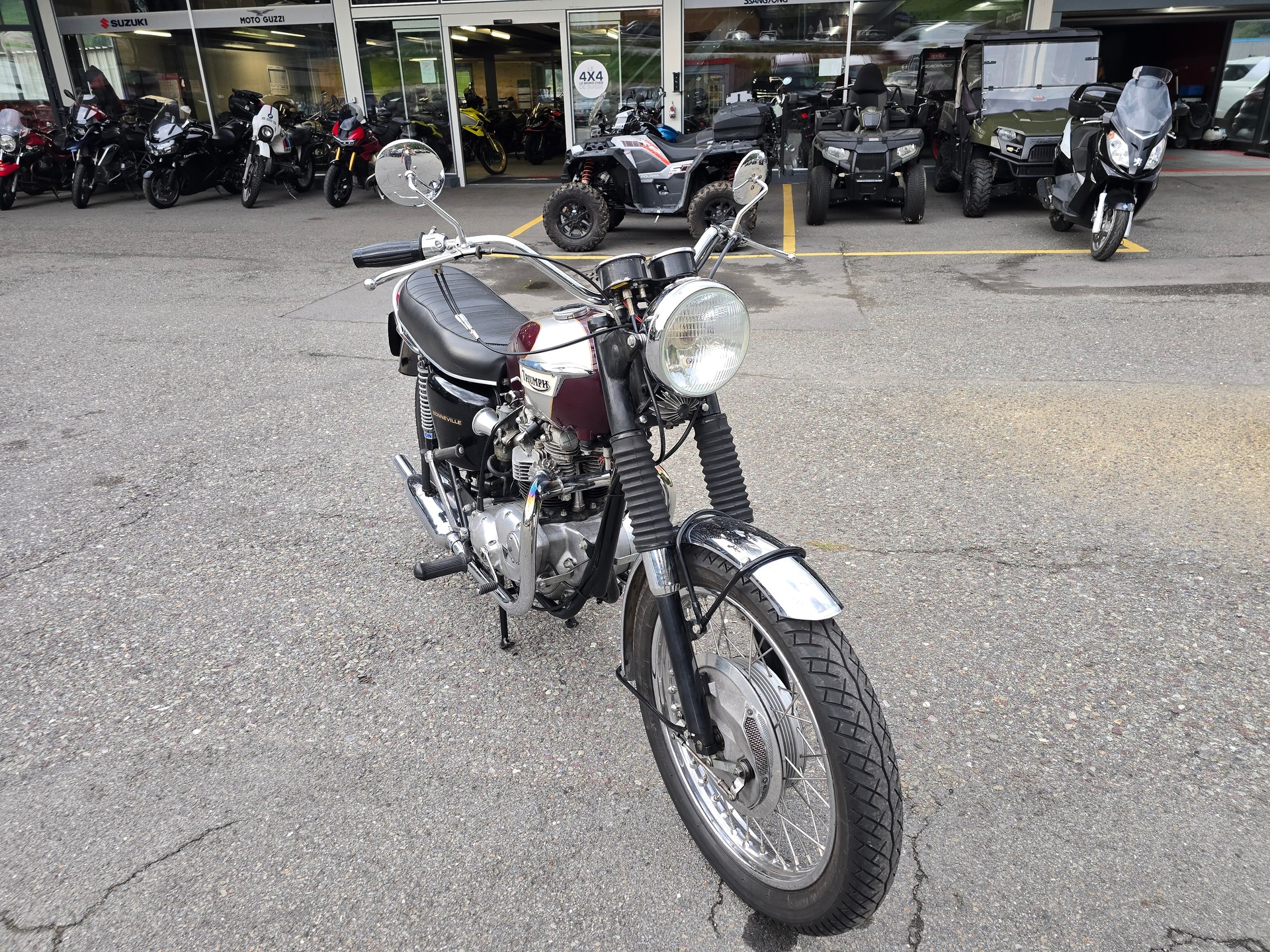 TRIUMPH Bonneville 120R-image-5