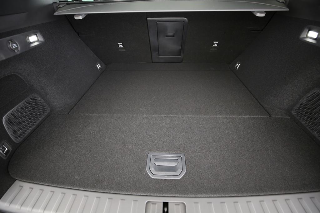 ZEEKR 7X Privilege AWD-image-10