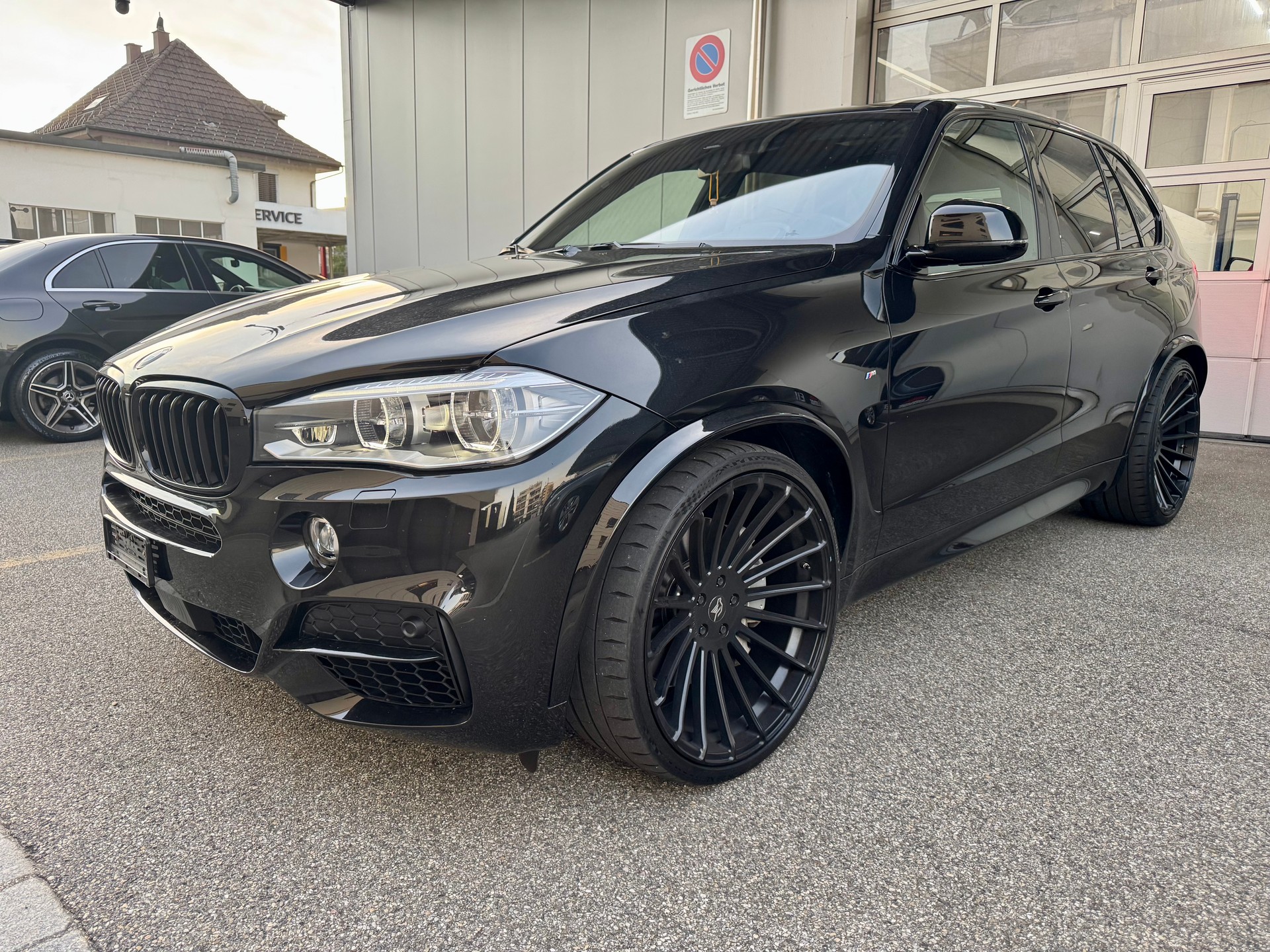 BMW X5 xDrive M50d Steptronic-showroom-element-1