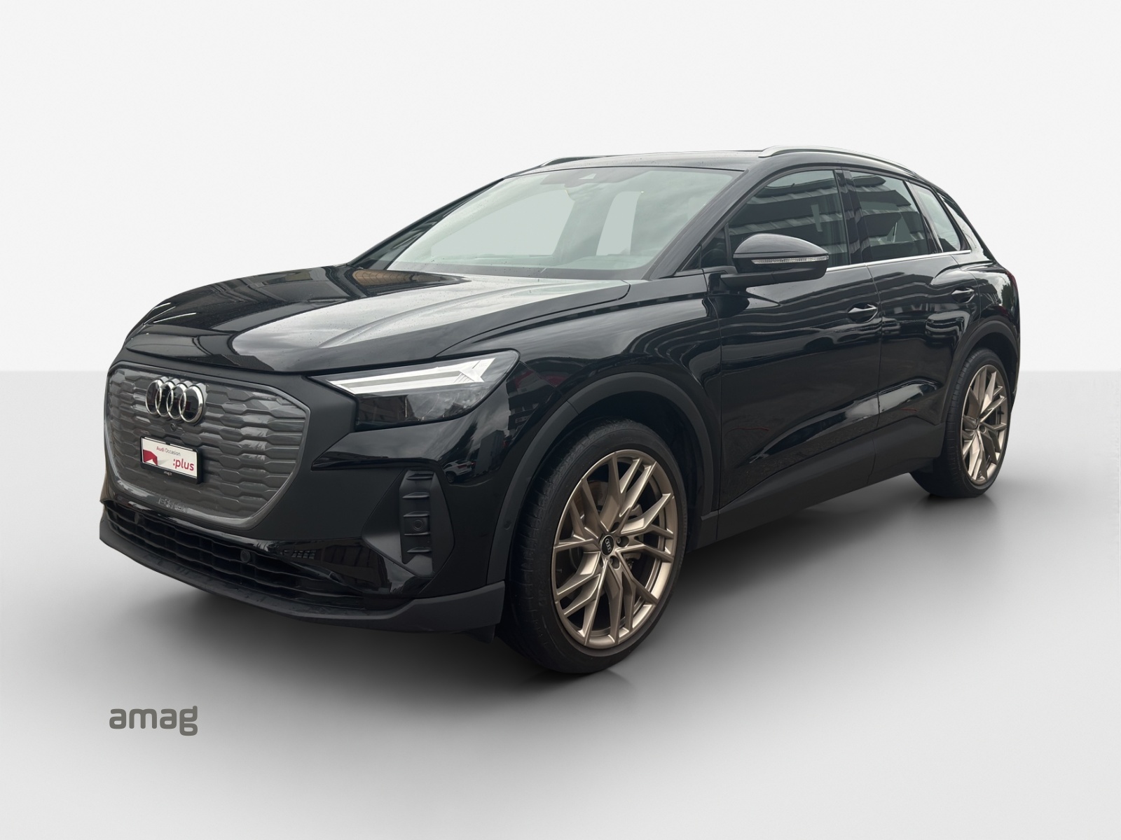 AUDI Q4 e-tron 40