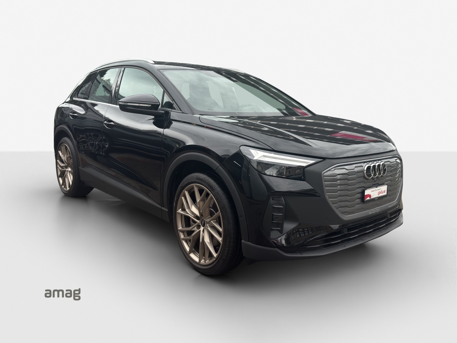 AUDI Q4 e-tron 40-image-6