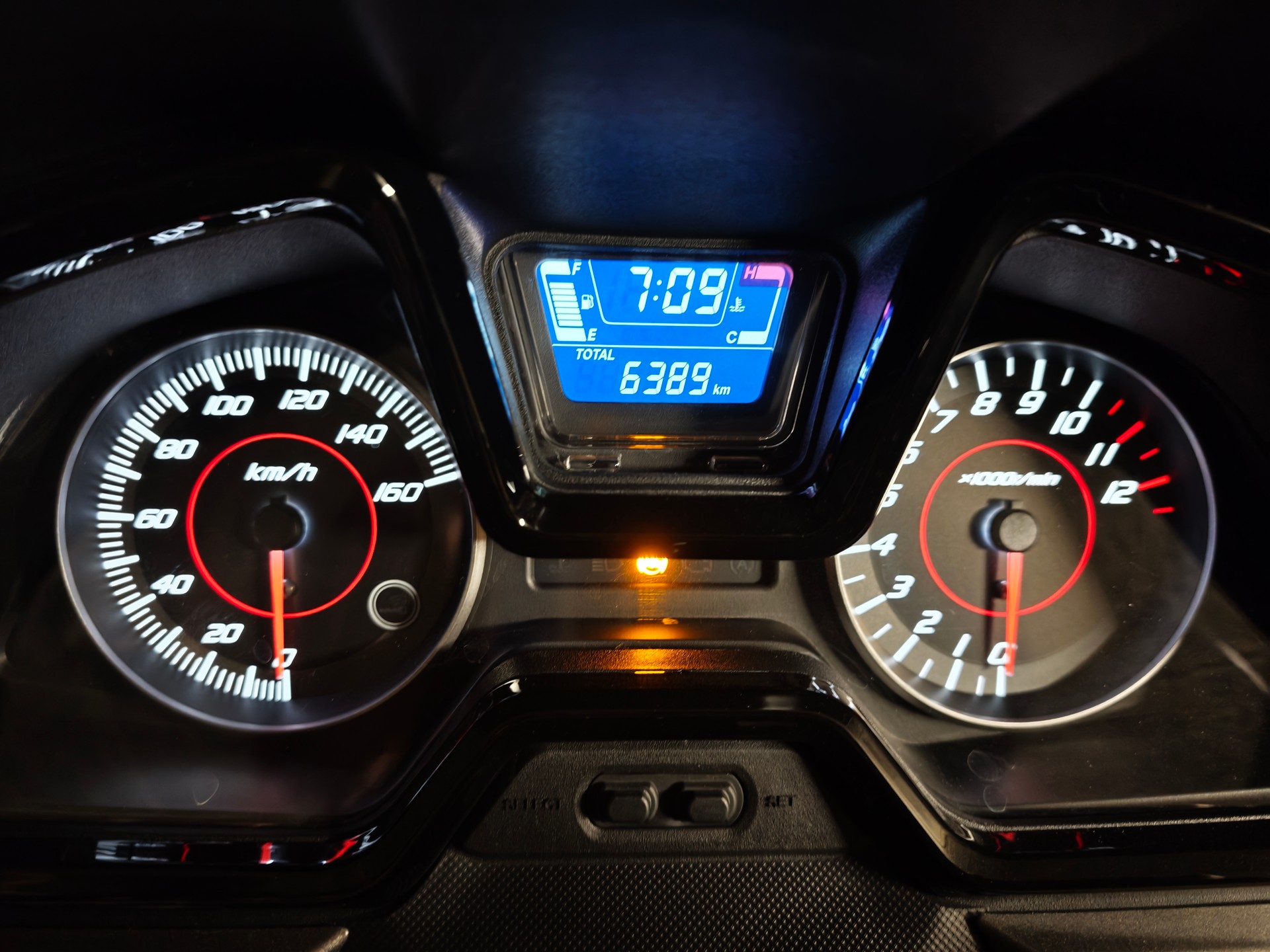 HONDA Nss 125 Forza ABS-image-6