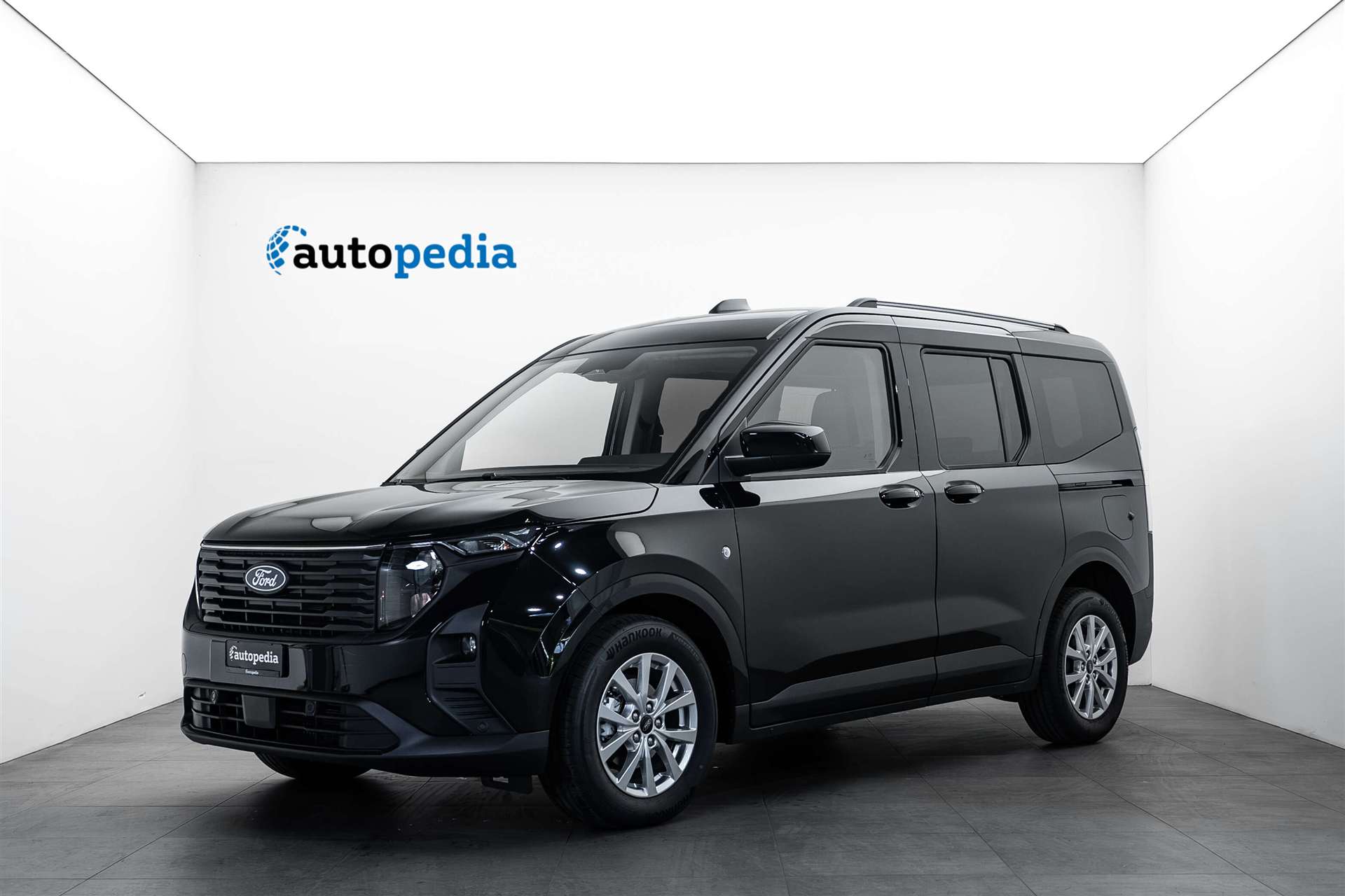 FORD Tourneo Courier 1.0 EcoBoost Titanium Automat