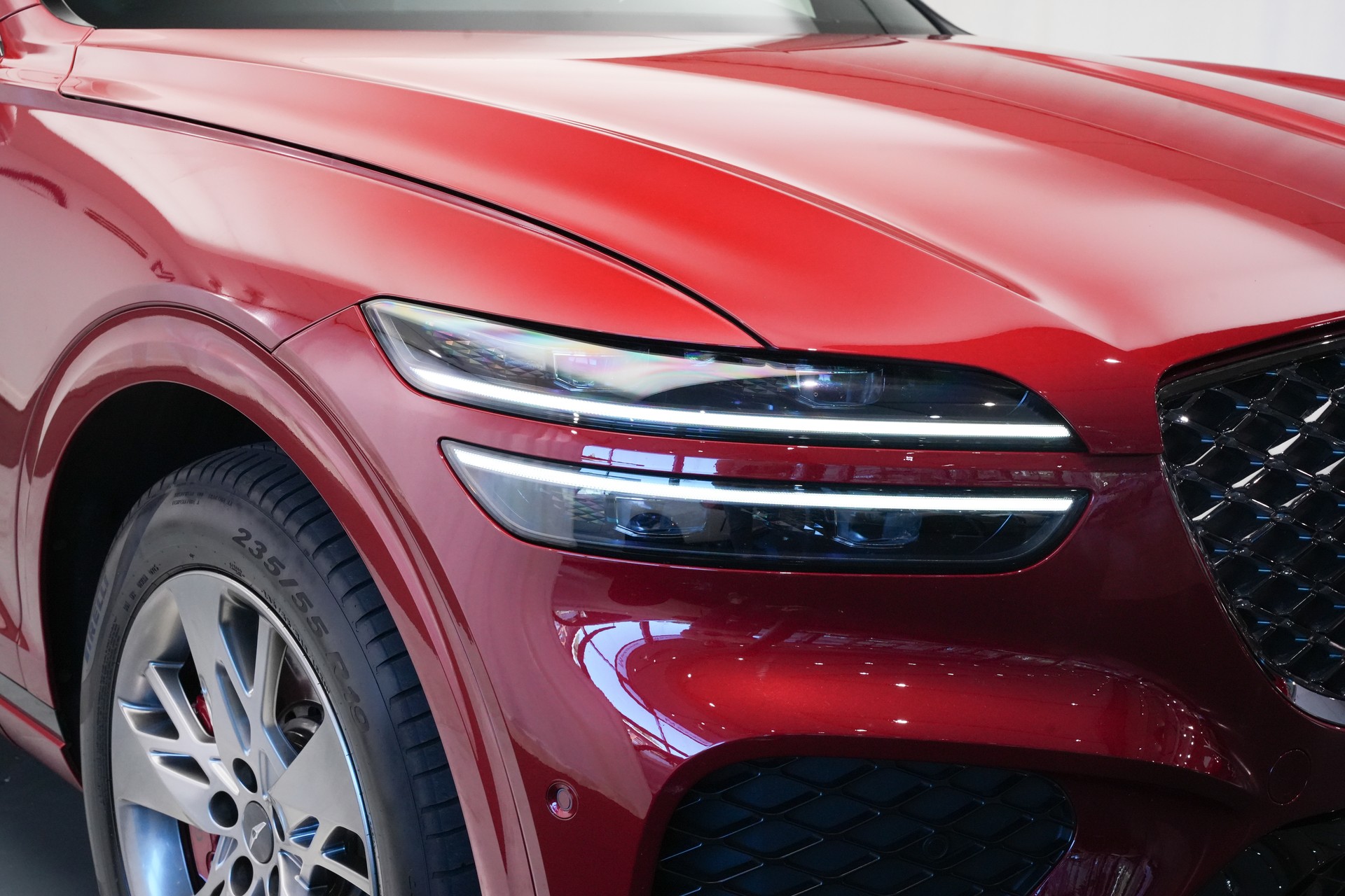 GENESIS GV70 2.5 TGDI Premium AT8 AWD-image-53