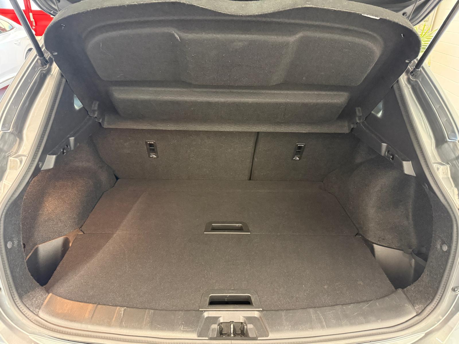 NISSAN Qashqai 1.6 dCi tekna+ Xtronic CVT-image-17