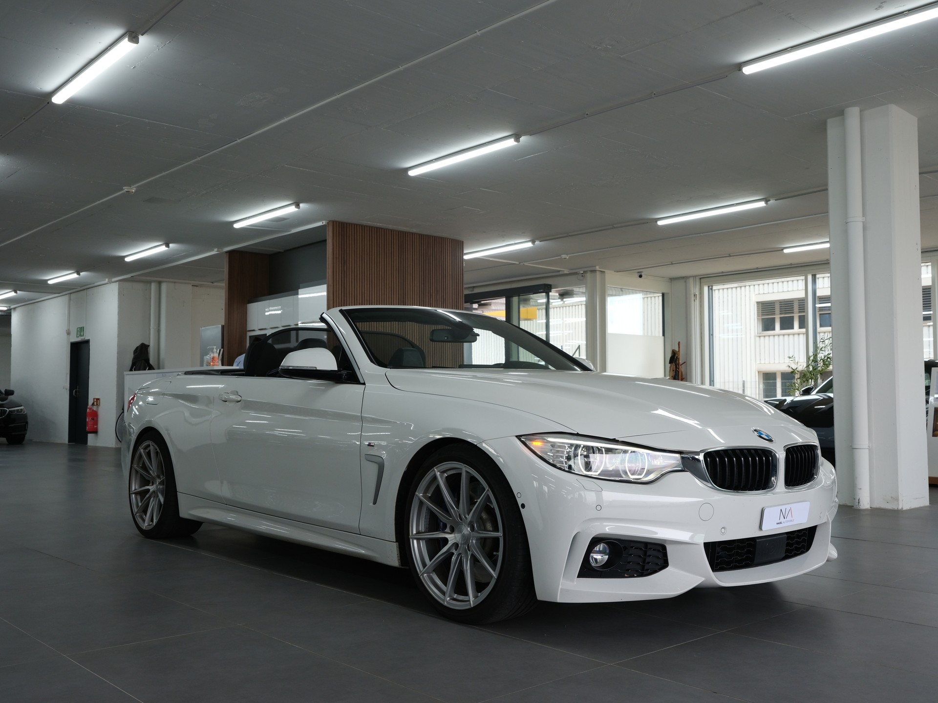 BMW 440i Cabriolet xDrive M Sport Steptronic *Harman & Kardon* *Rückfahrkamera* *Sportabgassanlage*-showroom-element-1