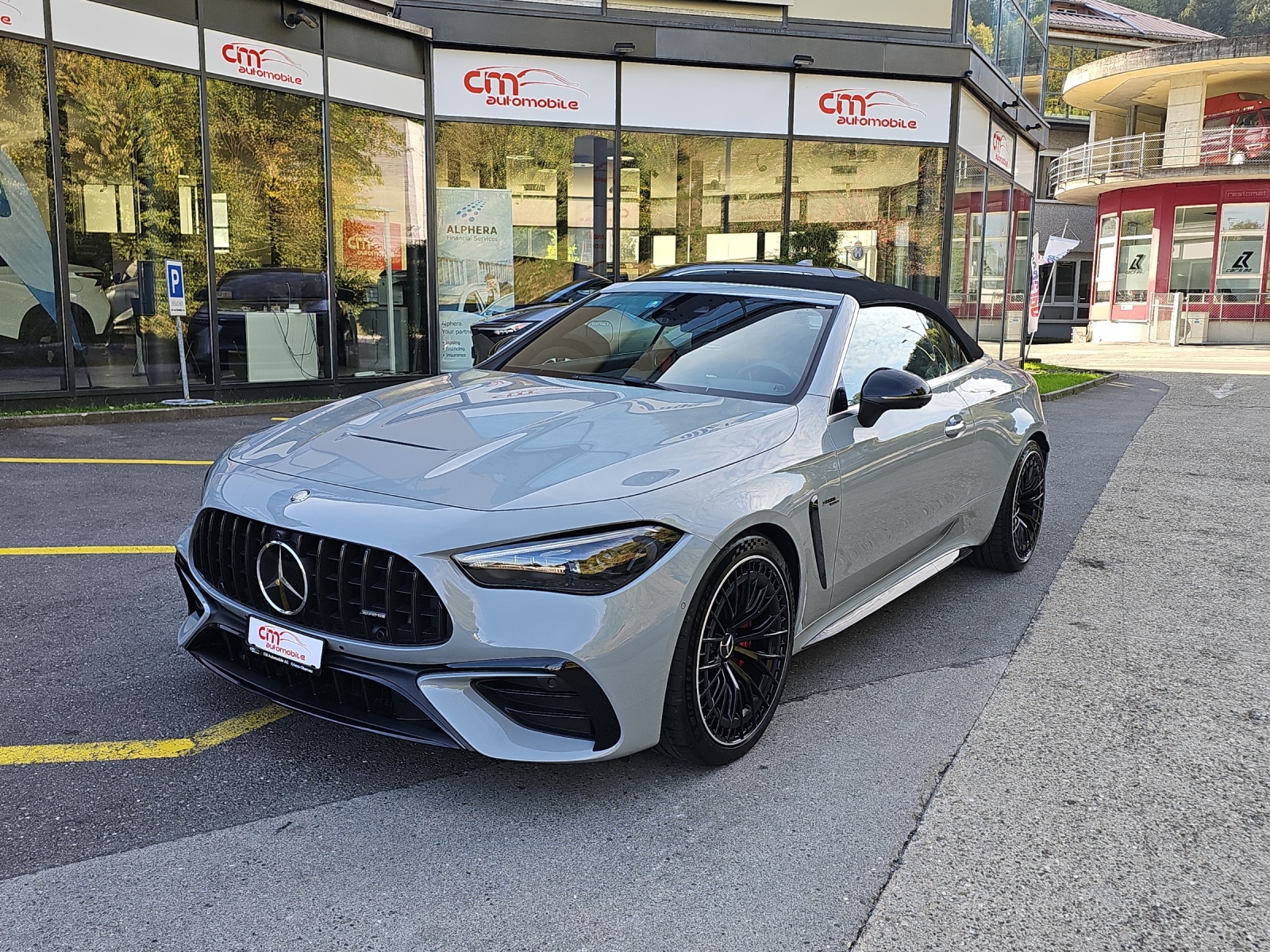 MERCEDES-BENZ CLE AMG 53 Cabrio 4Matic+ 9G-Tronic-image-8