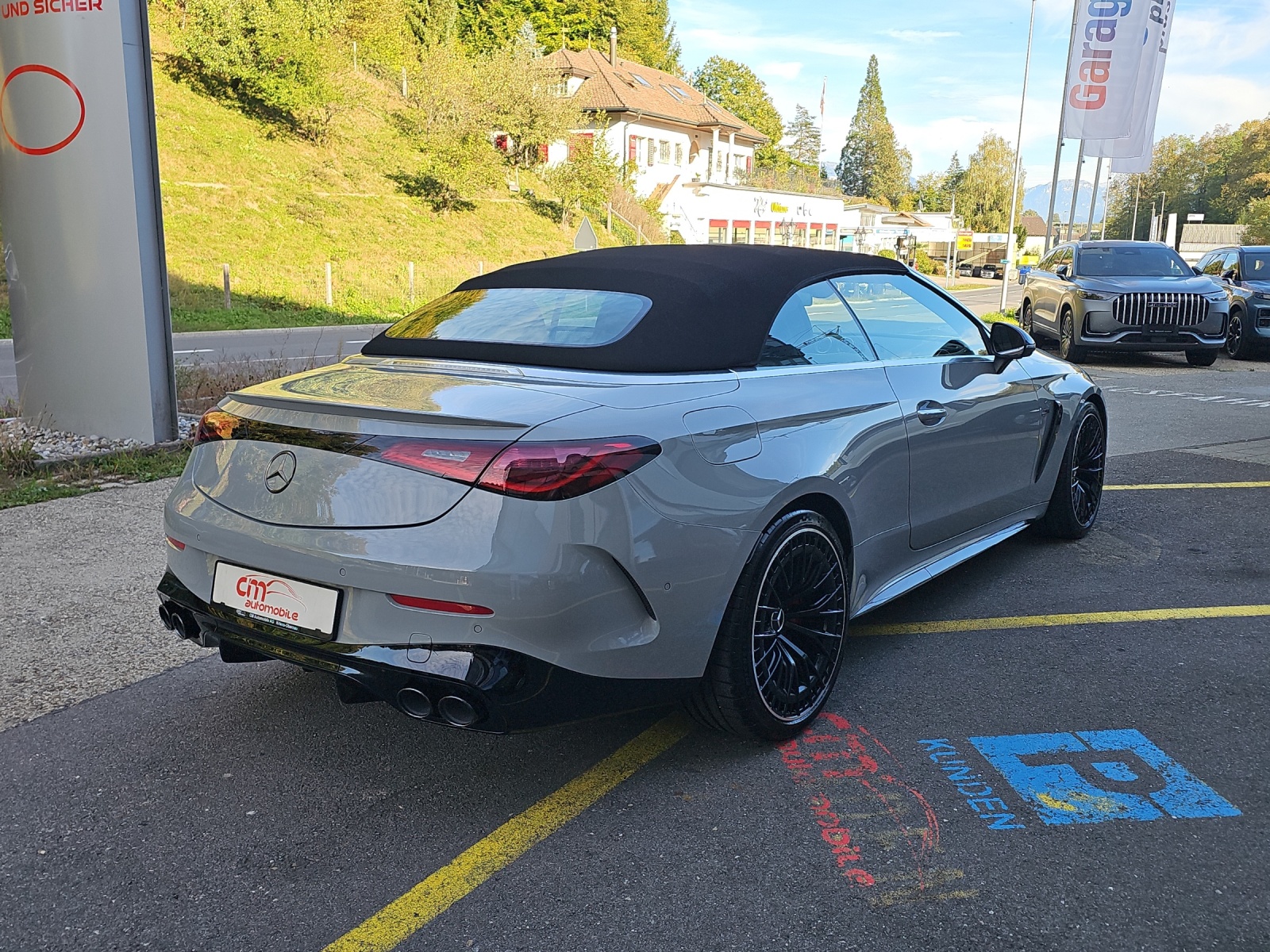 MERCEDES-BENZ CLE AMG 53 Cabrio 4Matic+ 9G-Tronic-image-12