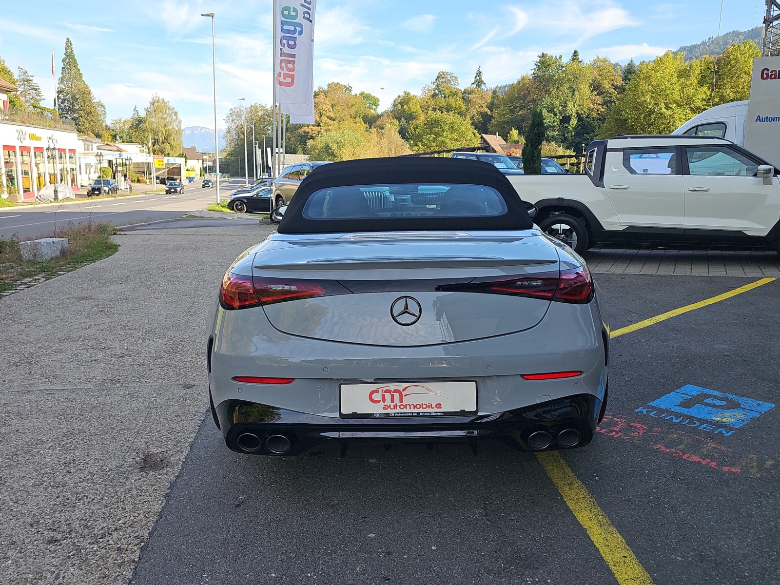 MERCEDES-BENZ CLE AMG 53 Cabrio 4Matic+ 9G-Tronic-image-11