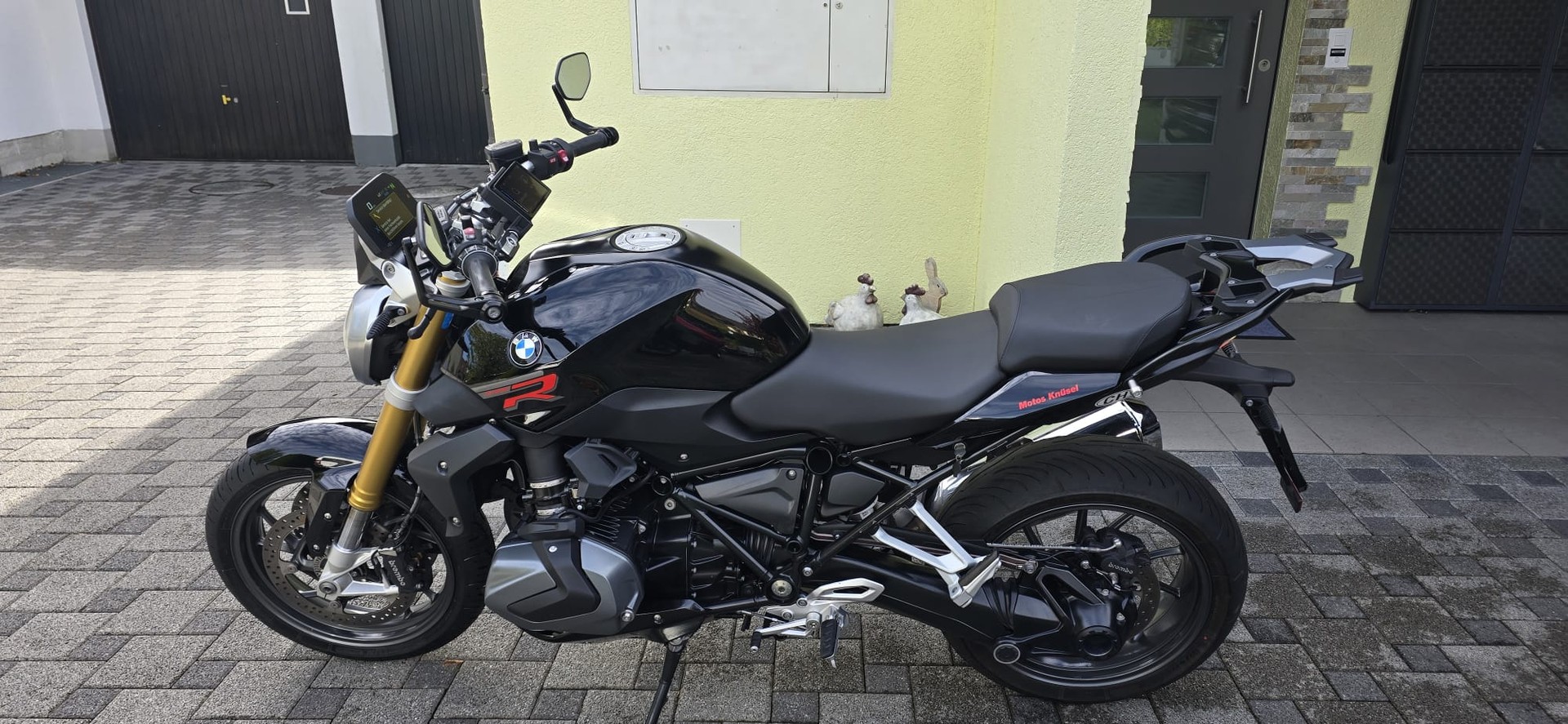 BMW R 1250 R ABS-image-10
