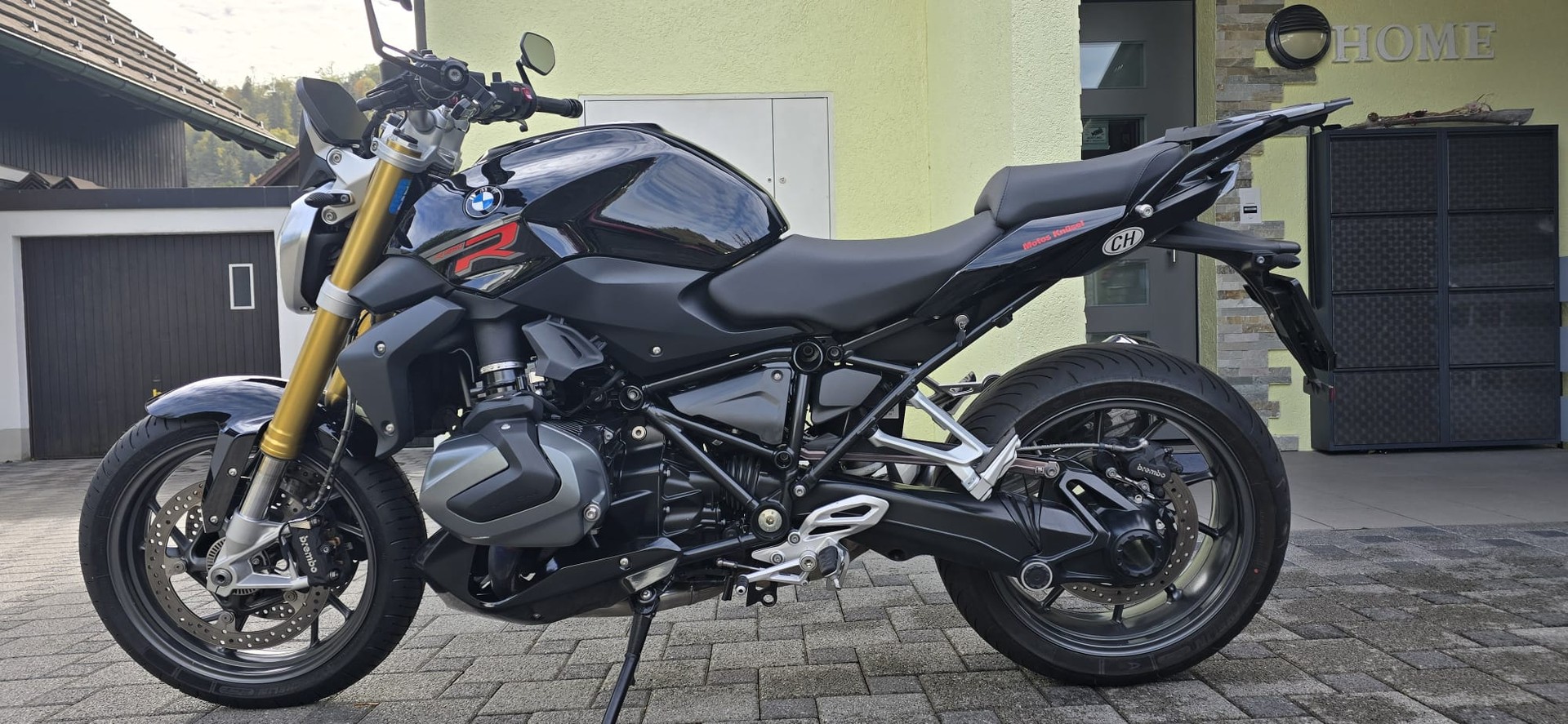 BMW R 1250 R ABS-image-1