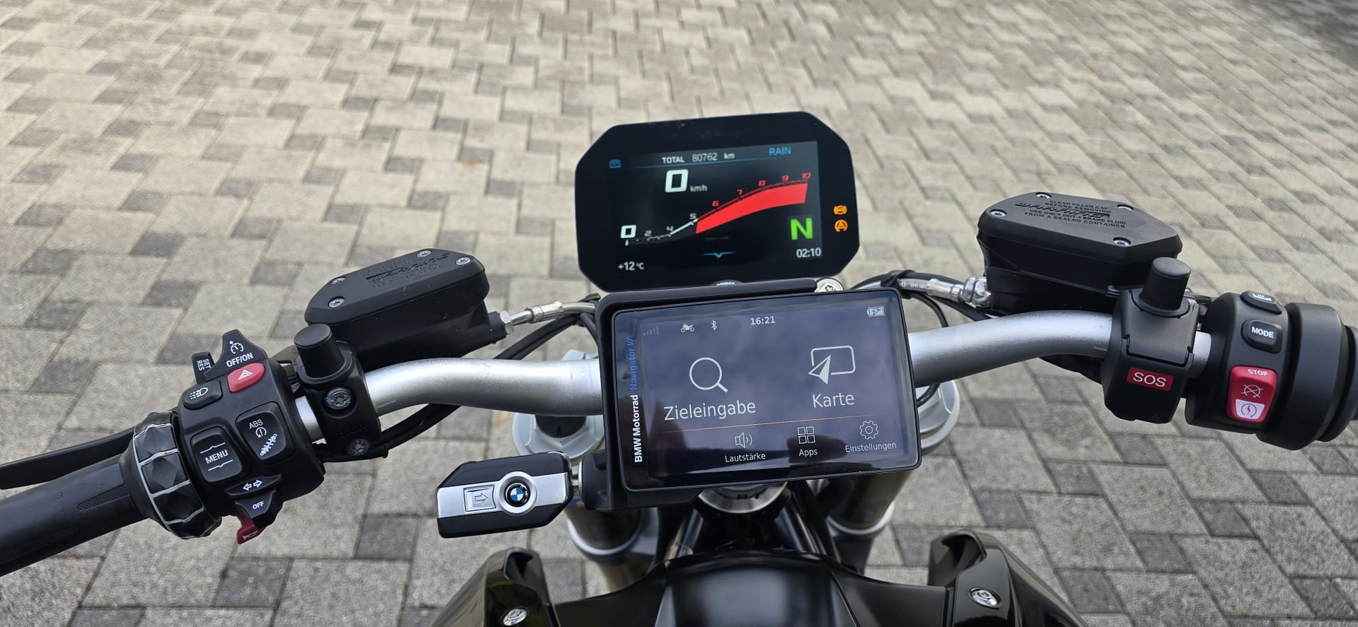 BMW R 1250 R ABS-image-12