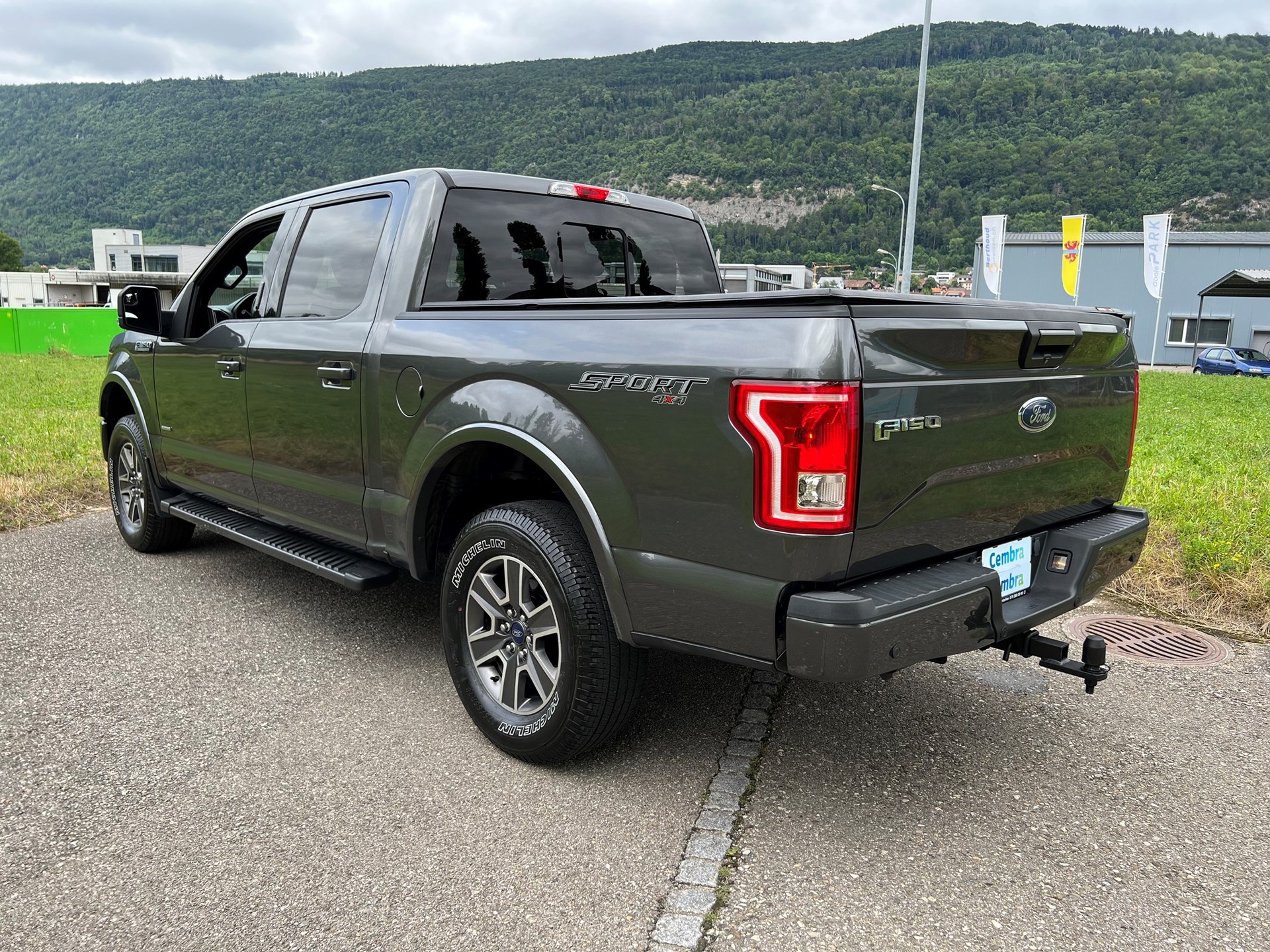 FORD AB MFK 27.06.2025 !! F-Pickup F 150 "SPORT" 4X4 5 PLÄTZER MIT AHK 3600 KG. LEASING 480.--image-10
