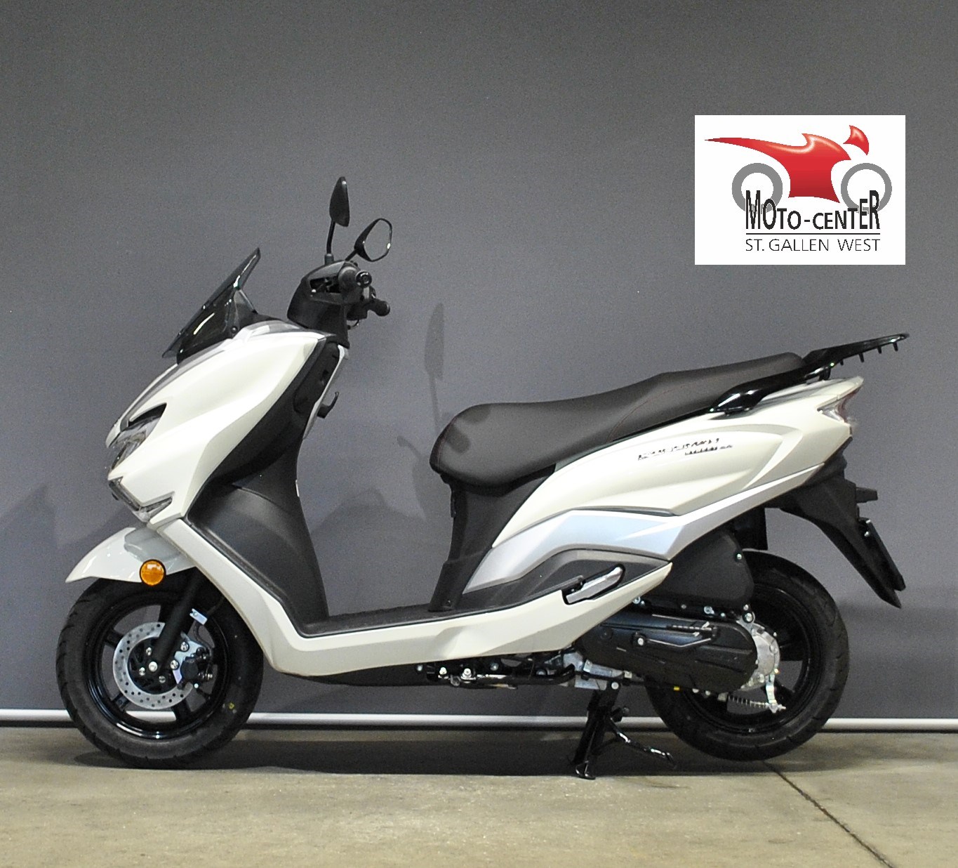 SUZUKI UH 125 Burgman ABS-image-2