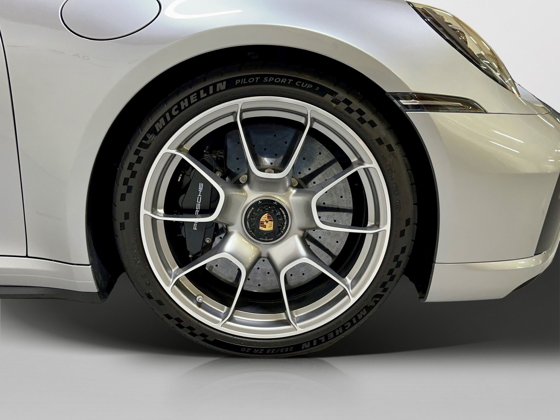 PORSCHE 911 Turbo S PDK Heritage Design-image-6