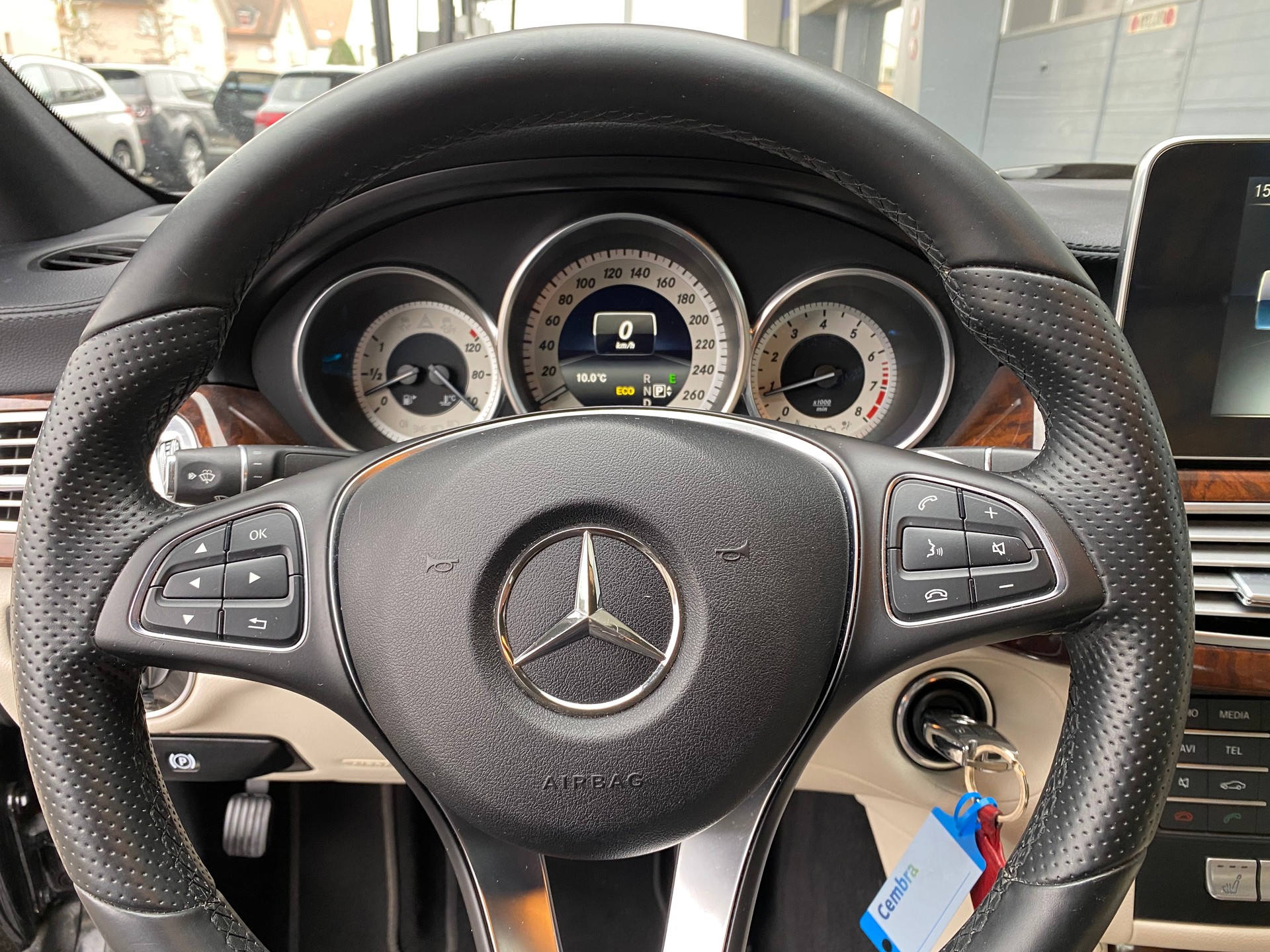 MERCEDES-BENZ CLS 400 4Matic 9G-Tronic-image-12