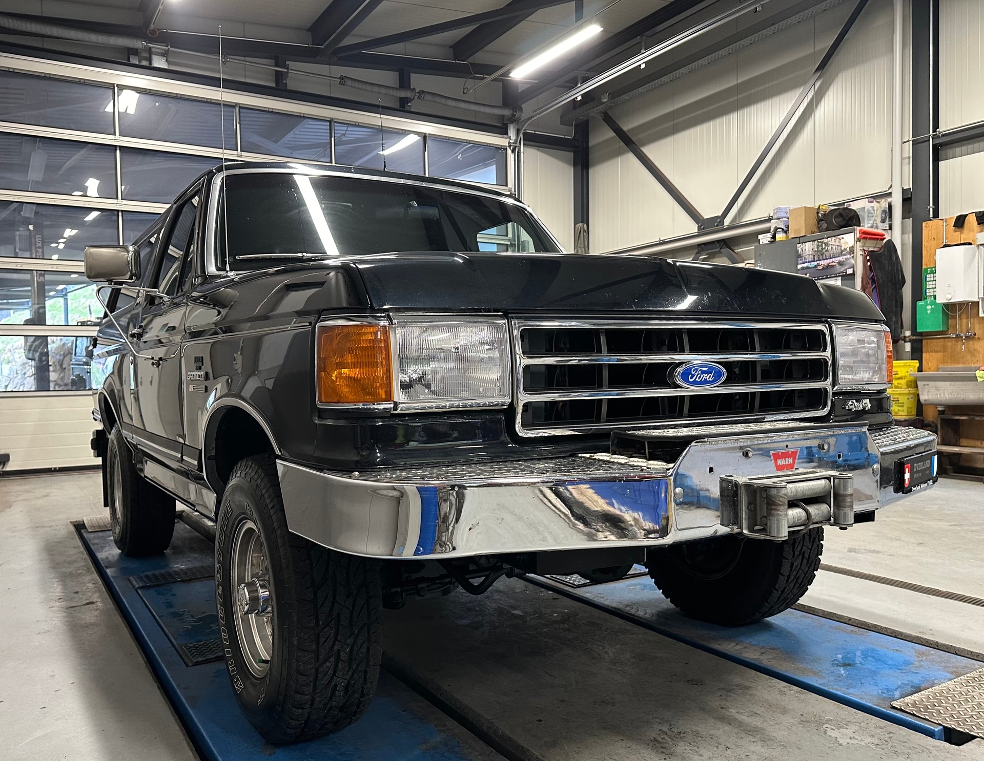 FORD BRONCO 5.8 V8-image-6