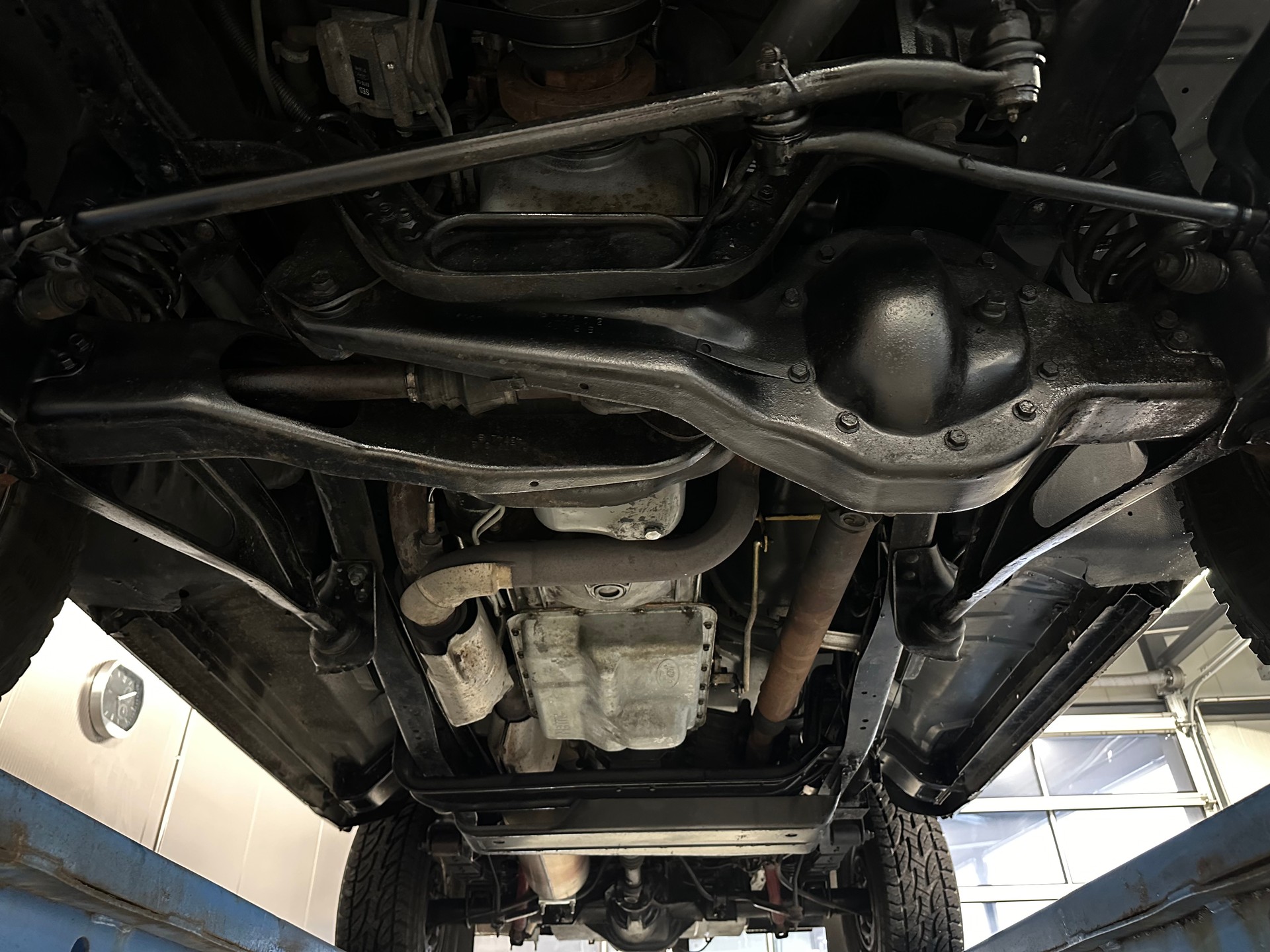FORD BRONCO 5.8 V8-image-12