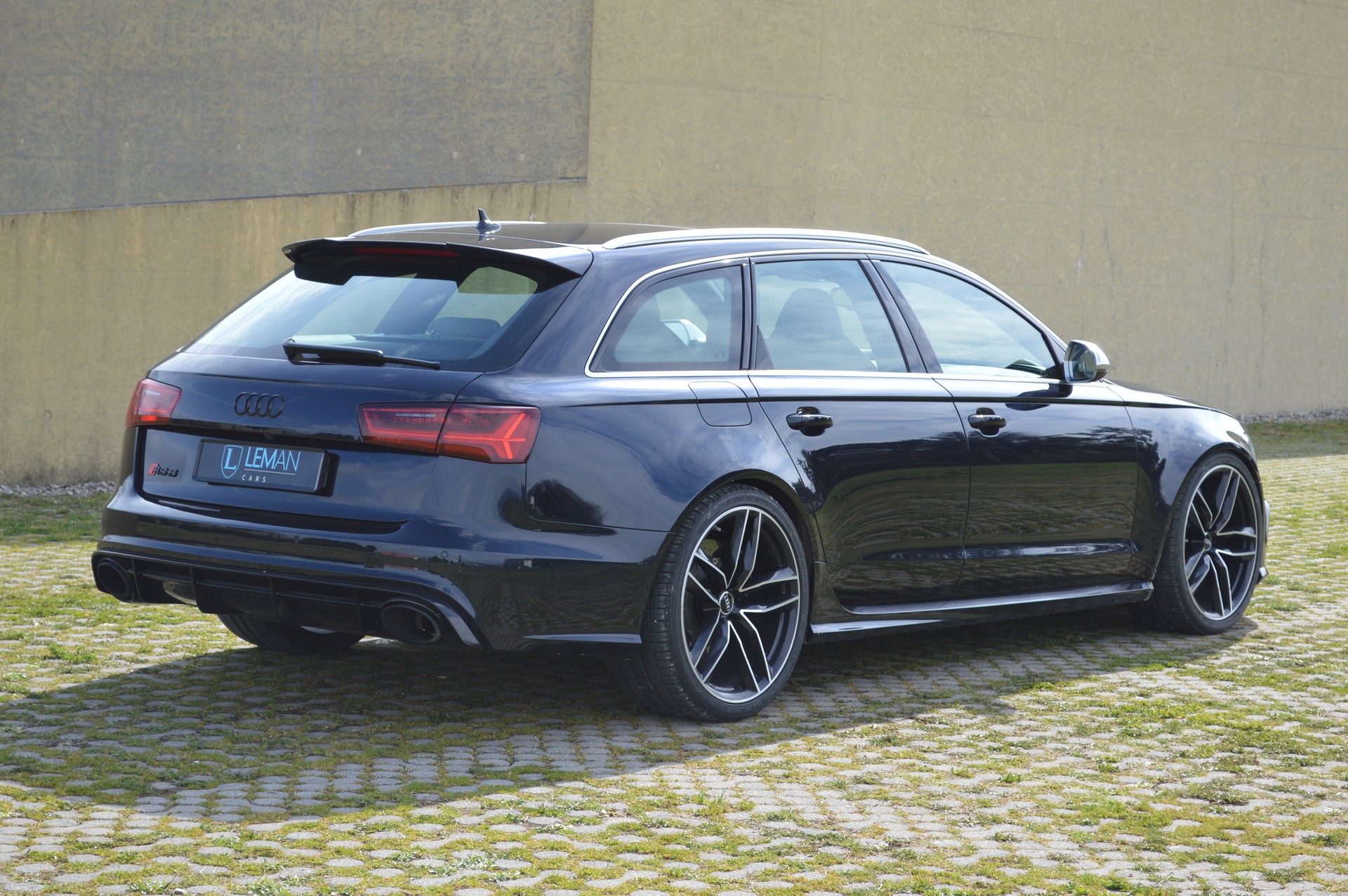 AUDI RS6 Avant 4.0 TFSI V8 performance quattro-image-4