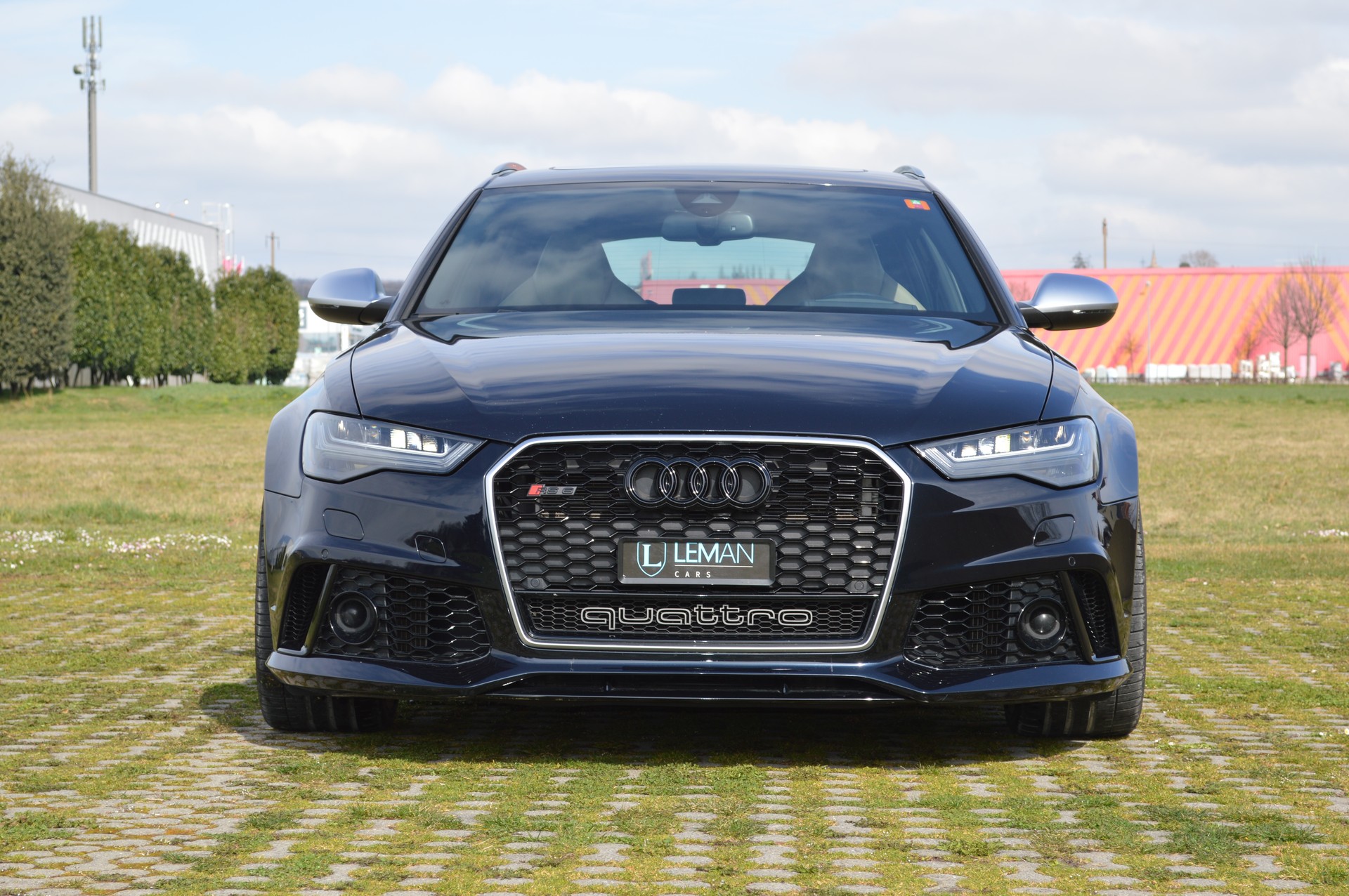 AUDI RS6 Avant 4.0 TFSI V8 performance quattro-showroom-element-1