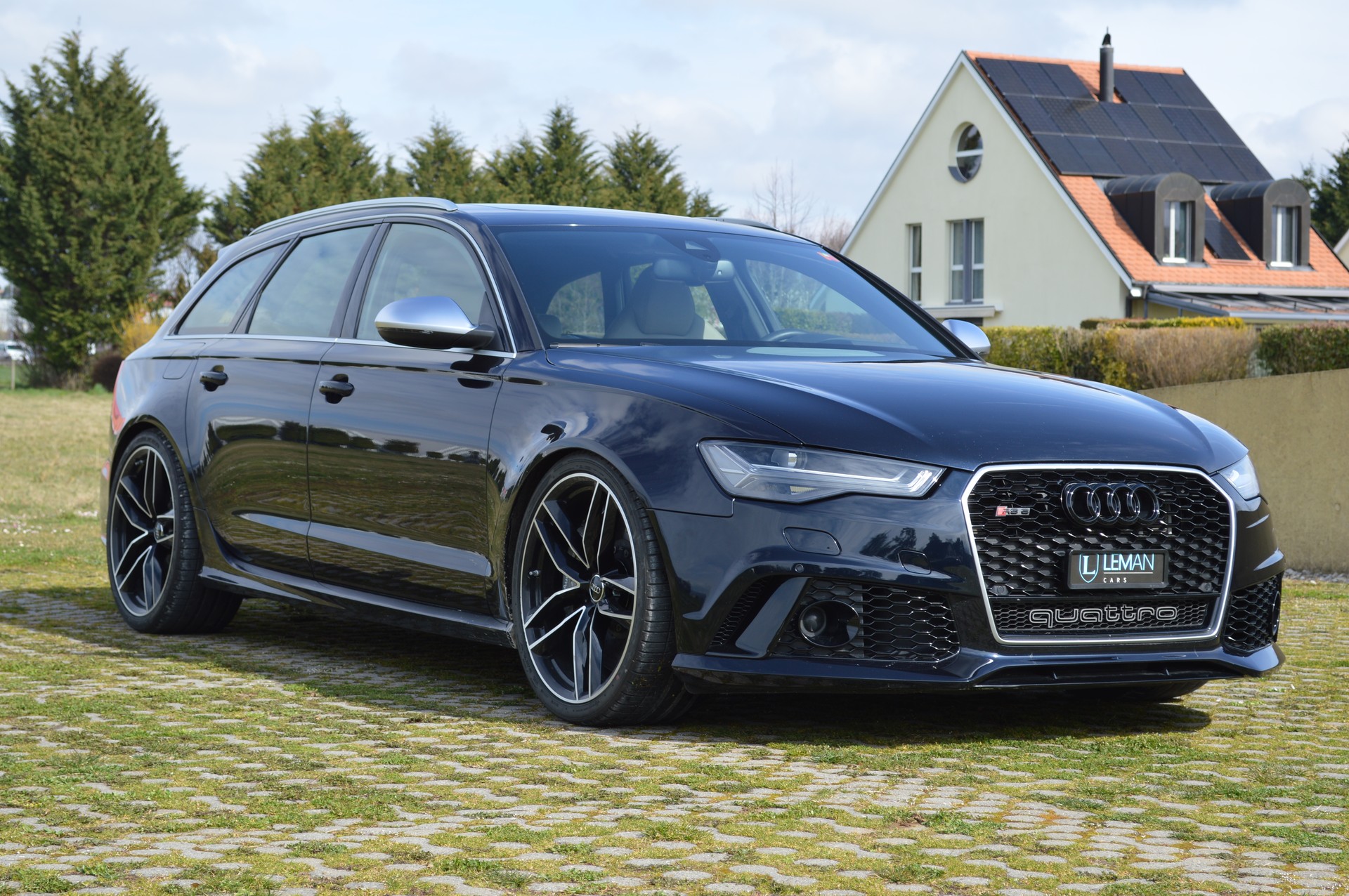 AUDI RS6 Avant 4.0 TFSI V8 performance quattro-showroom-element-2