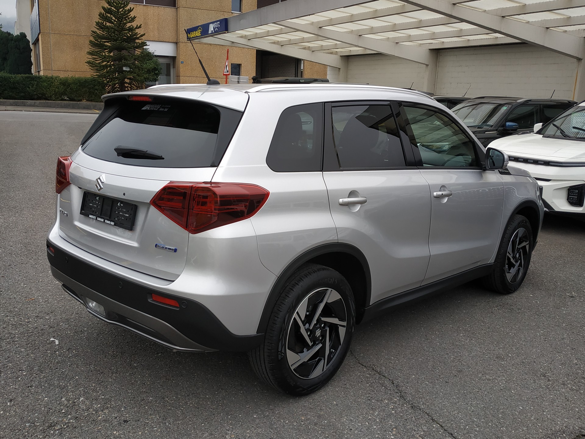 SUZUKI Vitara 1.4 Boosterjet Compact Top 4x4 Hybrid-image-5