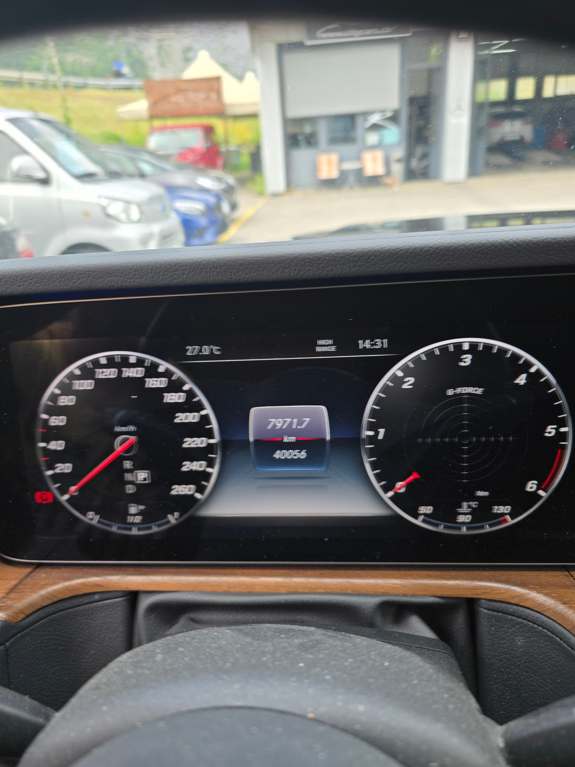 MERCEDES-BENZ G 400-image-5
