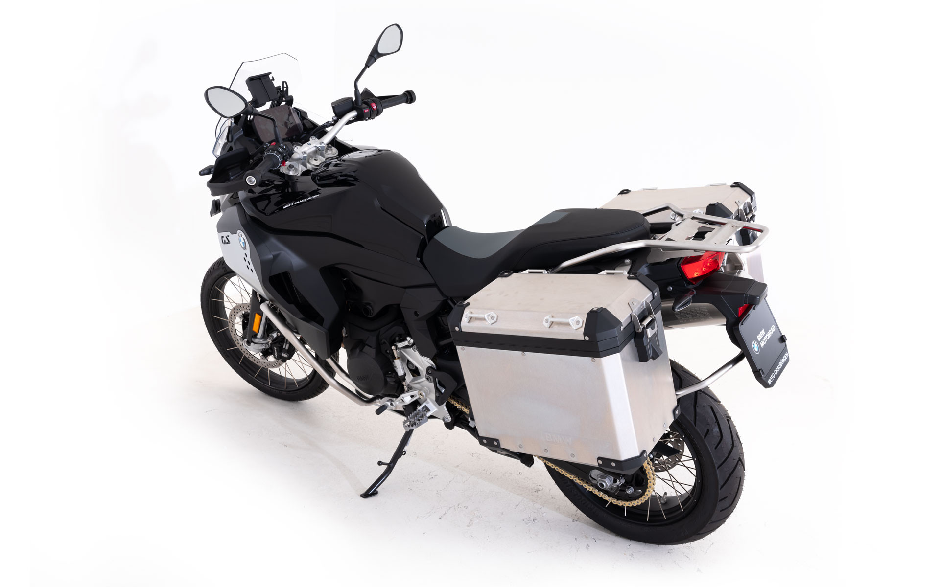 BMW F 900 GS Adventure-image-2