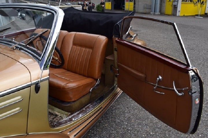 MERCEDES-BENZ 220 A Cabriolet-image-5