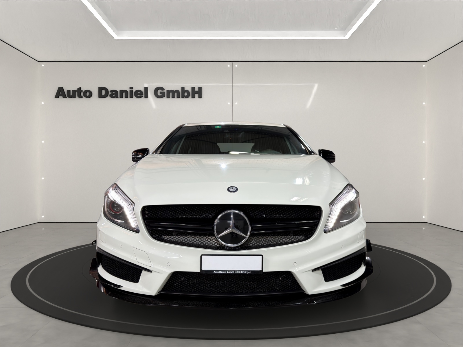 MERCEDES-BENZ A 45 AMG 4Matic Speedshift 7G-DCT-showroom-element-2