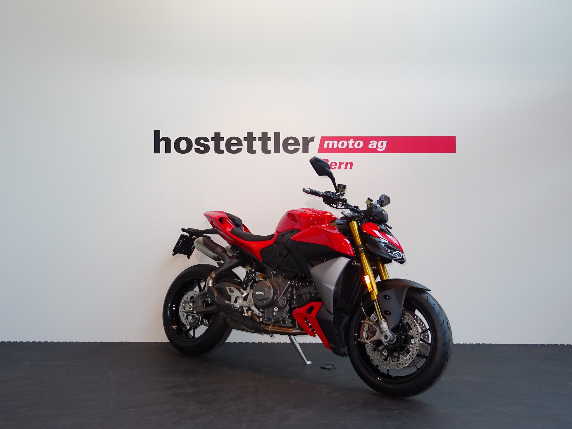 DUCATI Streetfighter V2 S-image-0