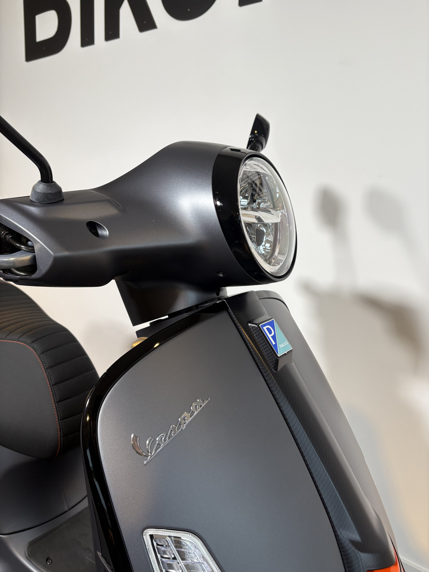 PIAGGIO Vespa GTS 310 Super Sport-image-2