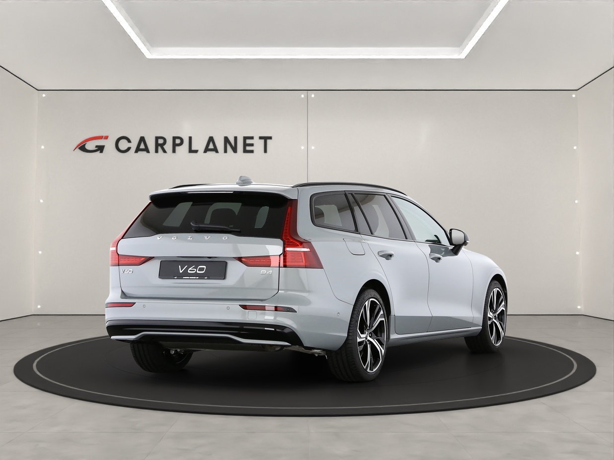 VOLVO V60 2.0 B4 Plus Dark-showroom-element-2